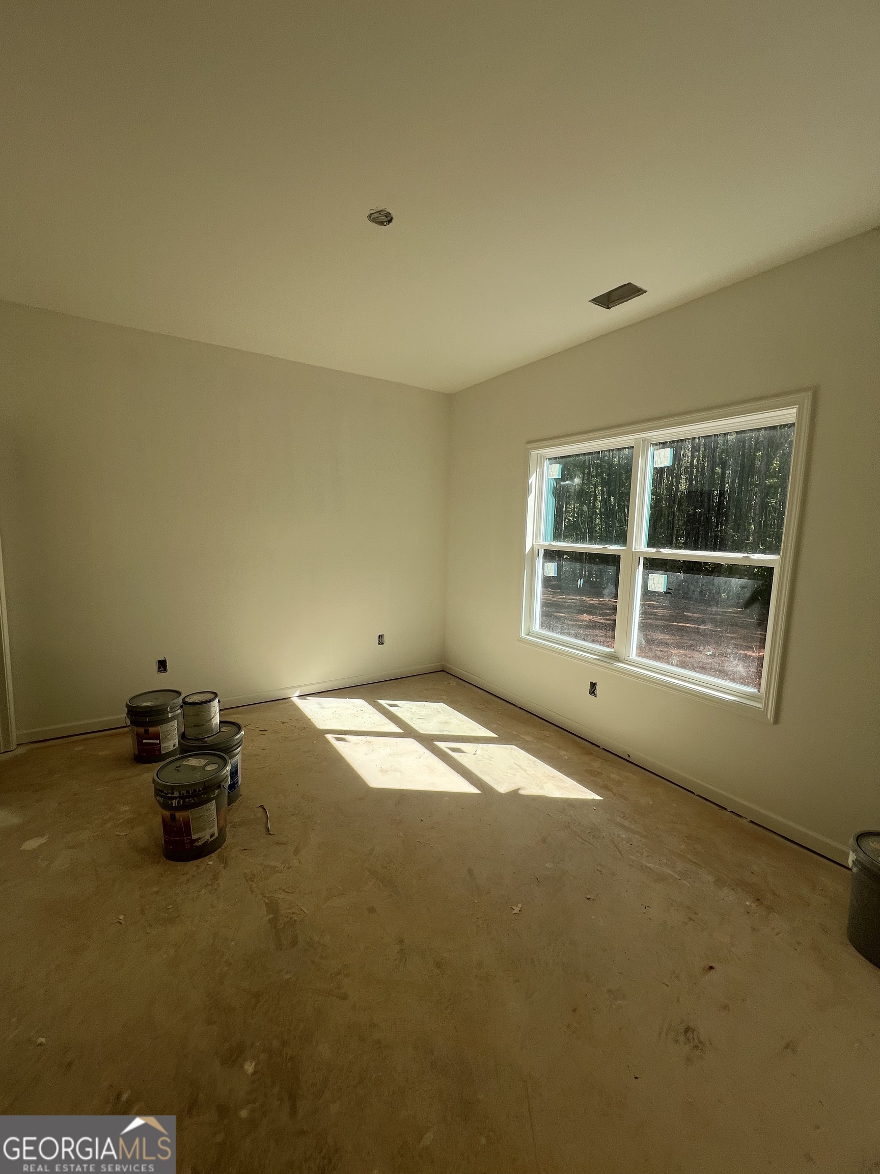 Griffin, Georgia, 30223, United States, 5 Bedrooms Bedrooms, ,4 BathroomsBathrooms,Residential,For Sale,1966245