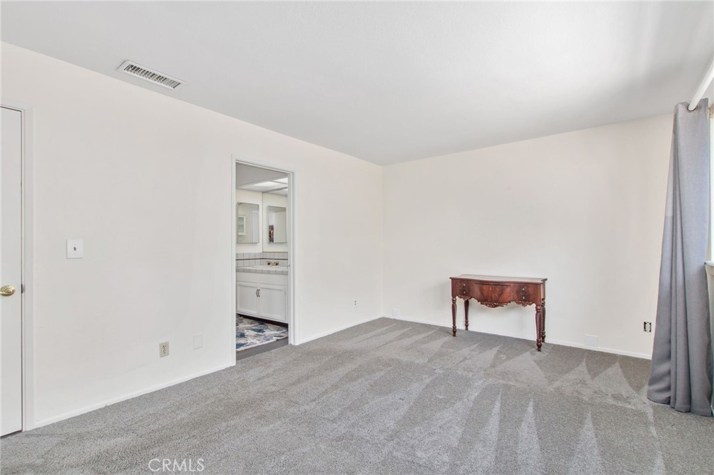 Canyon Lake, California, 92587, United States, 3 Bedrooms Bedrooms, ,2 BathroomsBathrooms,Residential,For Sale,1888203