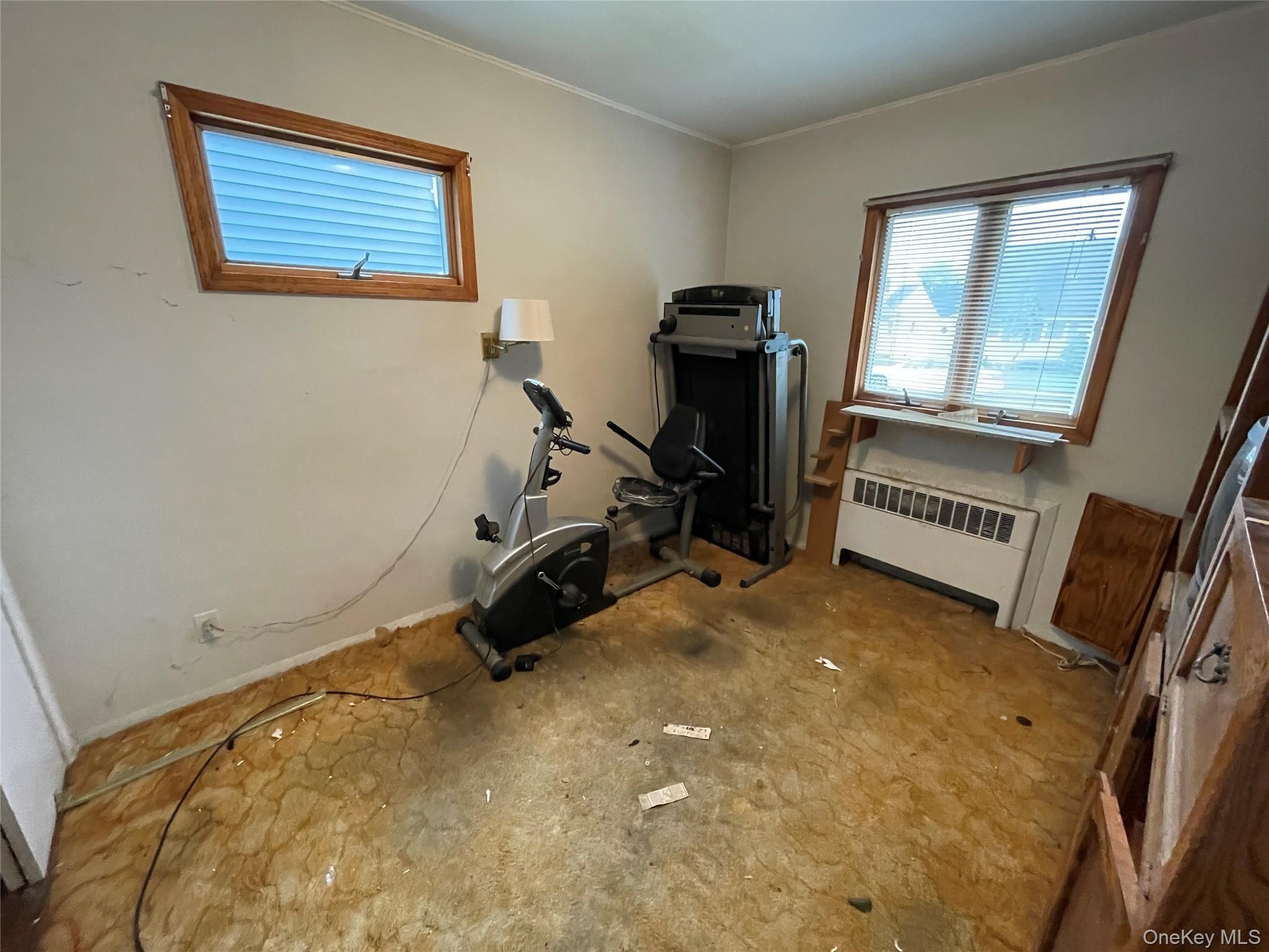 Seaford, New York, 11783, United States, 4 Bedrooms Bedrooms, ,2 BathroomsBathrooms,Residential,For Sale,2048192