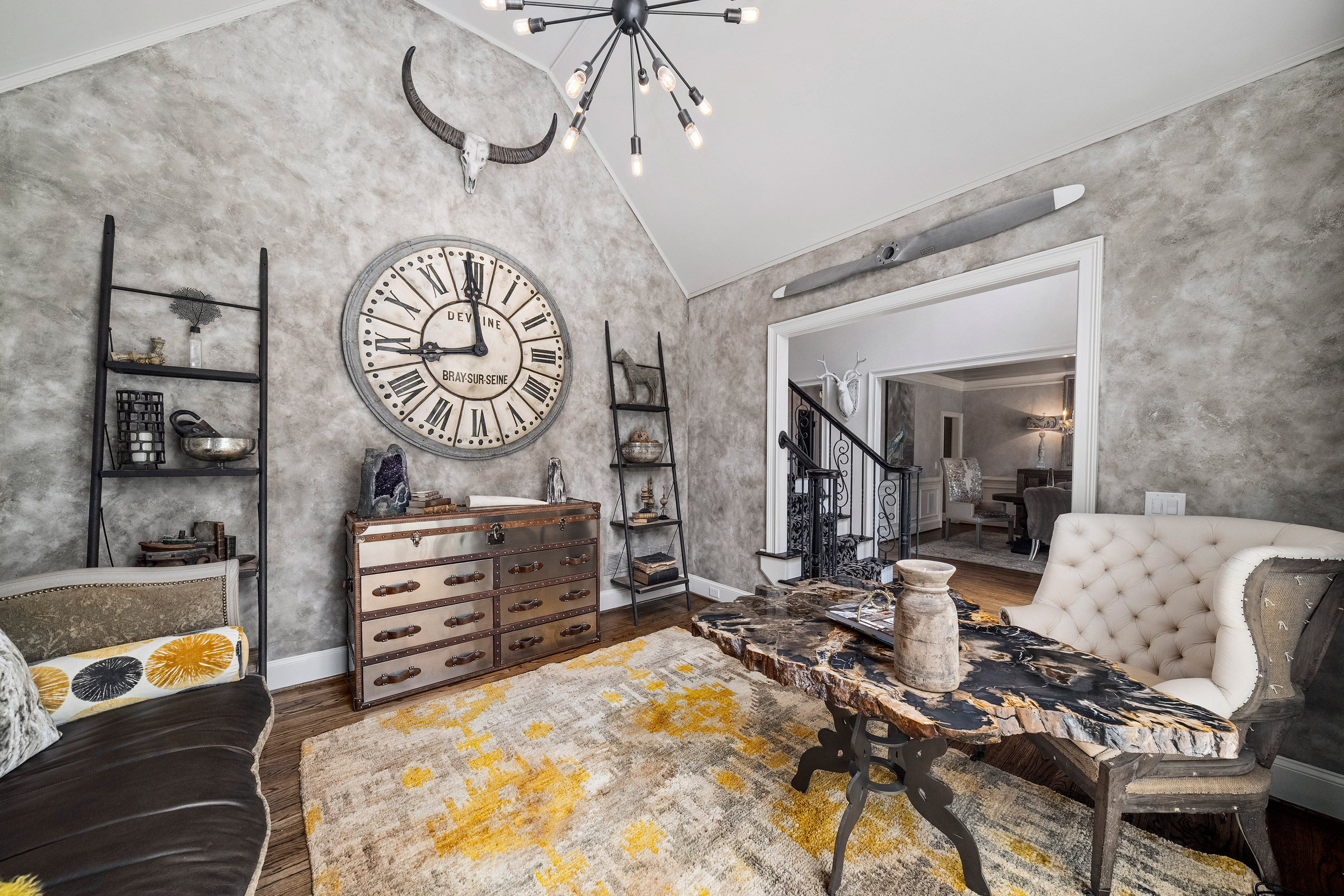  Luxury, Warmth, and Timeless Beauty in the Heart of Chartwell - 物件實景