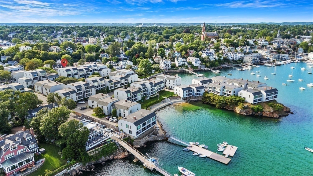 Marblehead, Massachusetts, 01945, United States, 2 Bedrooms Bedrooms, ,2 BathroomsBathrooms,Residential,For Sale,1895462