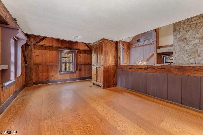 Union Twp., New Jersey, 08827, United States, 6 Bedrooms Bedrooms, ,6 BathroomsBathrooms,Residential,For Sale,1991066