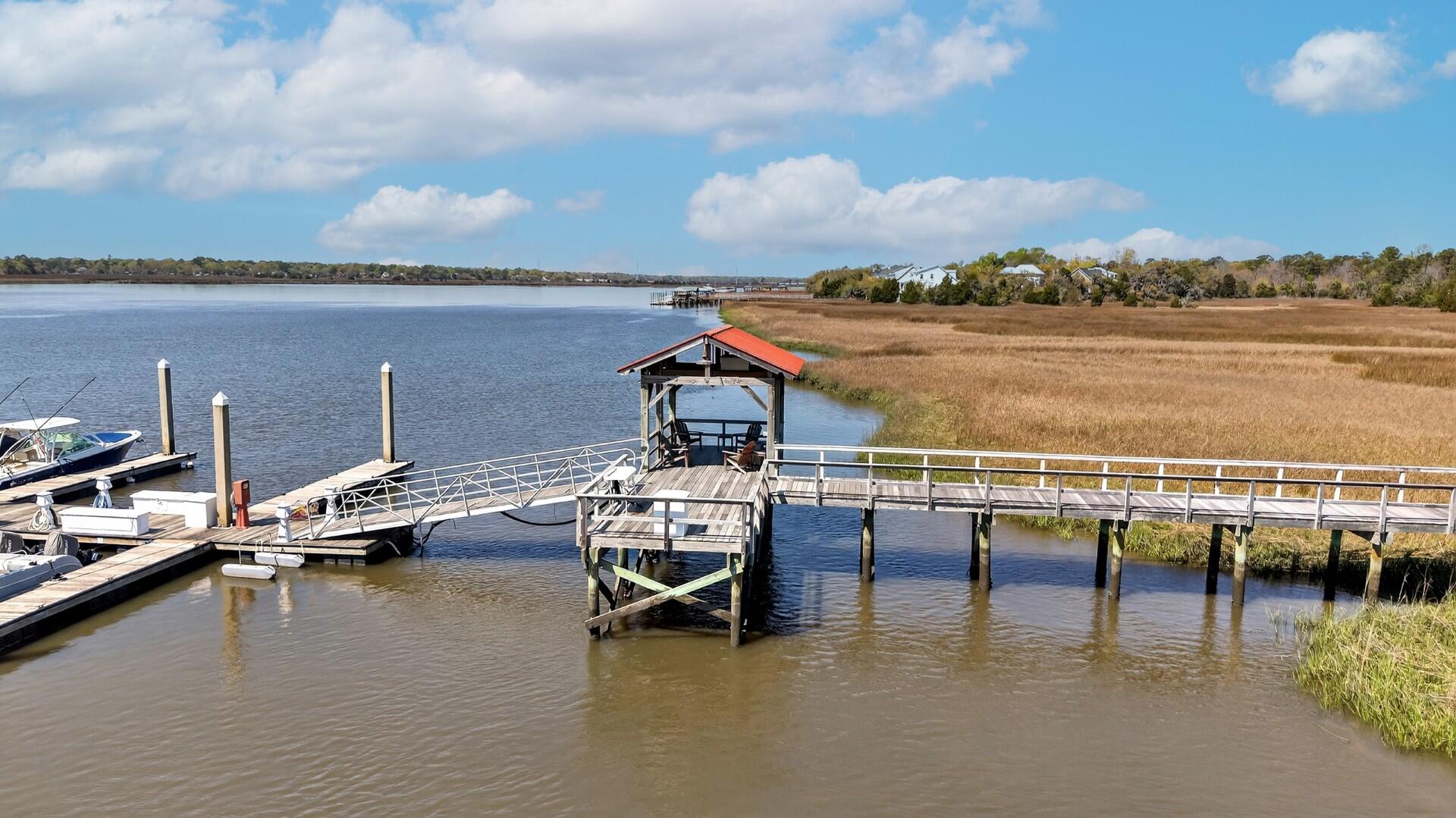 North Charleston, South Carolina, 29405, United States, 2 Bedrooms Bedrooms, ,2 BathroomsBathrooms,Residential,For Sale,2030237