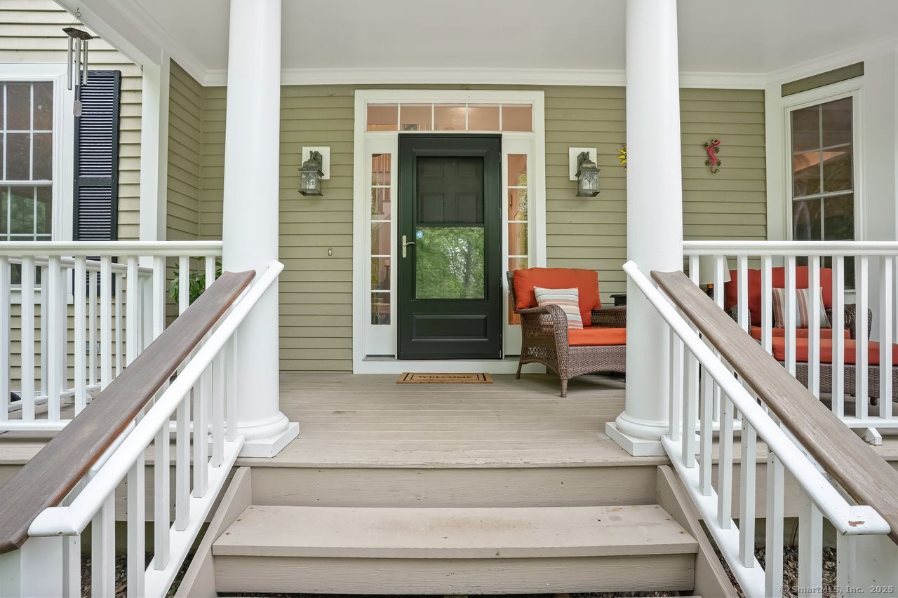 Newtown, Connecticut, 06470, United States, 4 Bedrooms Bedrooms, ,5 BathroomsBathrooms,Residential,For Sale,1938679