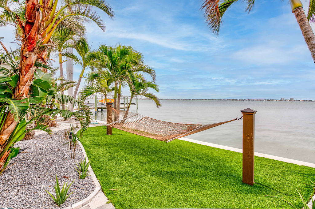 St Pete Beach, Florida, 33706, United States, 4 Bedrooms Bedrooms, ,2 BathroomsBathrooms,Residential,For Sale,1995155