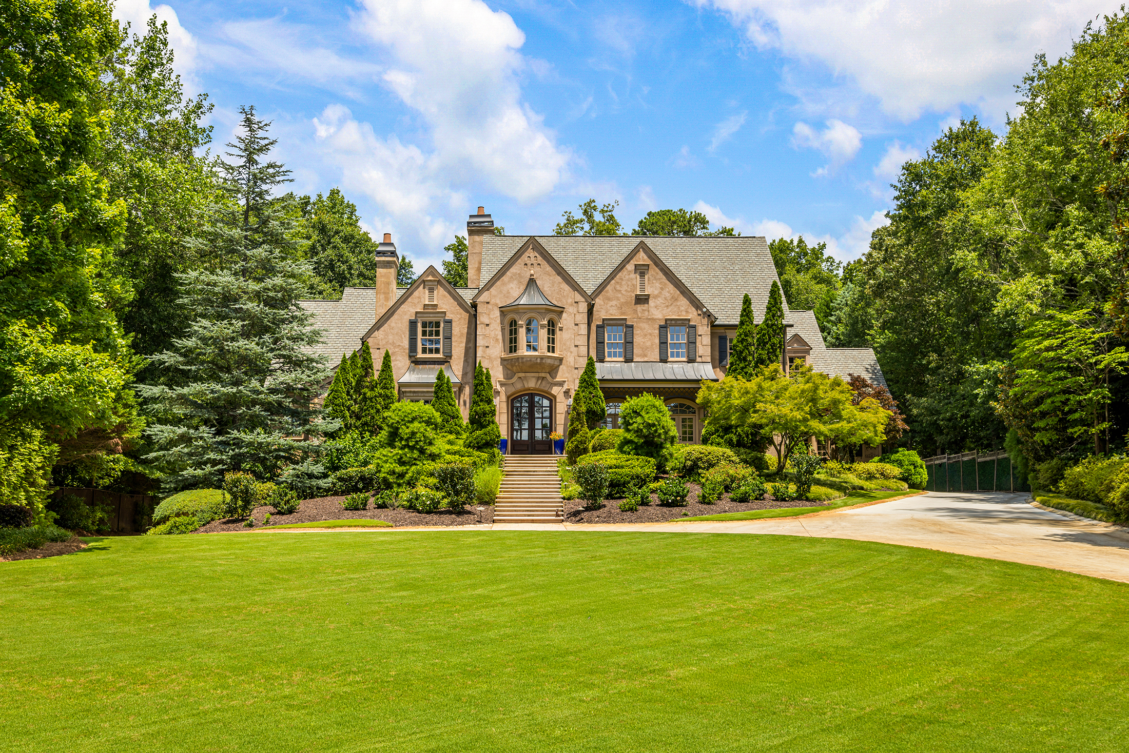  Private European Retreat, Moments from Atlanta Country Club - 物件實景