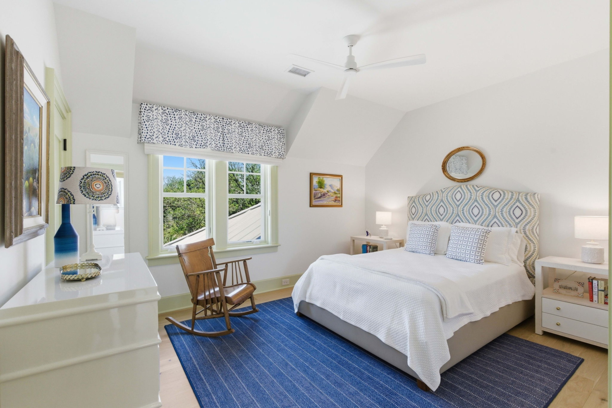  Second-Row Coastal Retreat with Private Pool & Spa - 物件實景