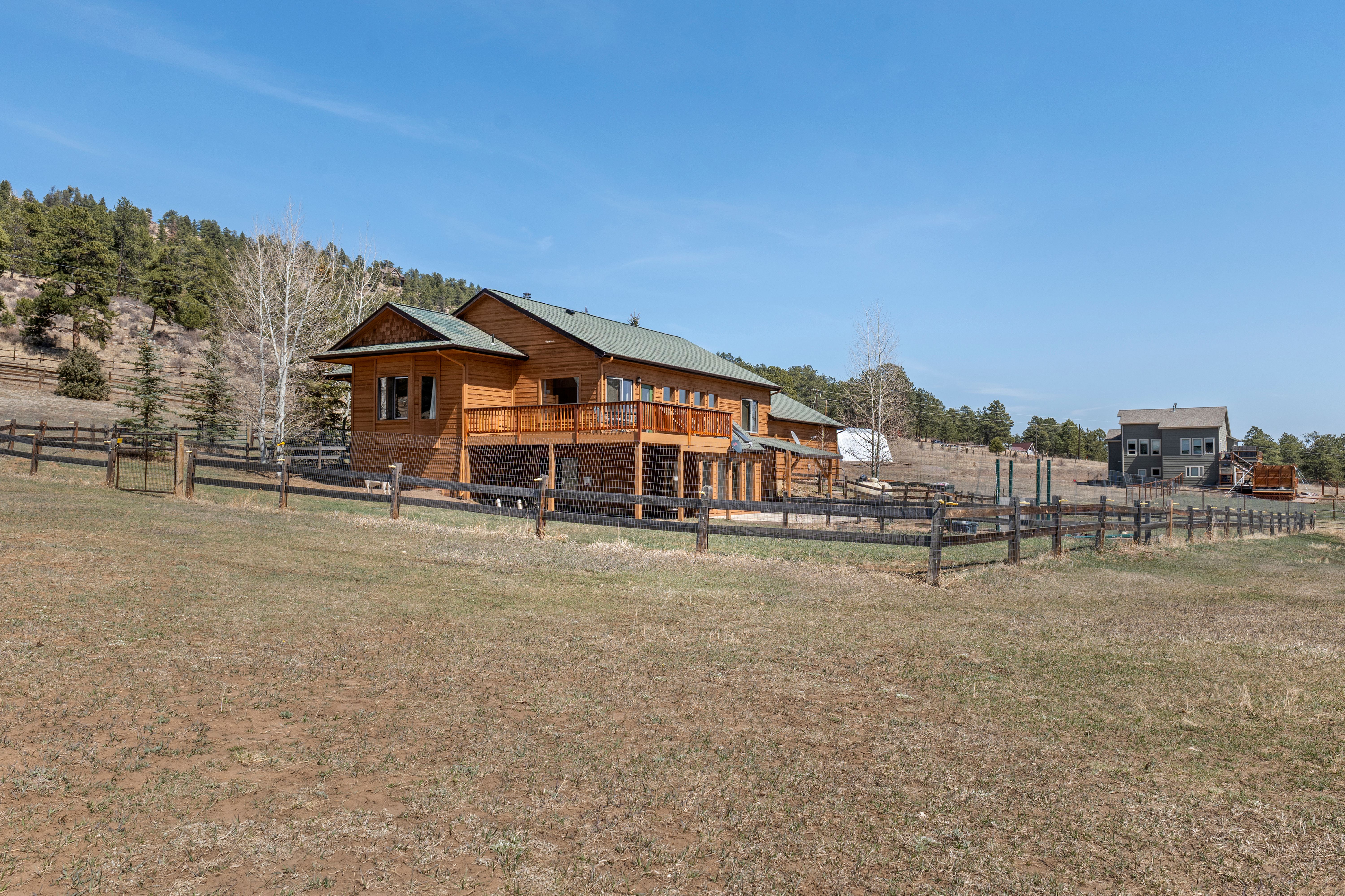  Pasture Perfect: A Home for You & Your Horses - 物件實景