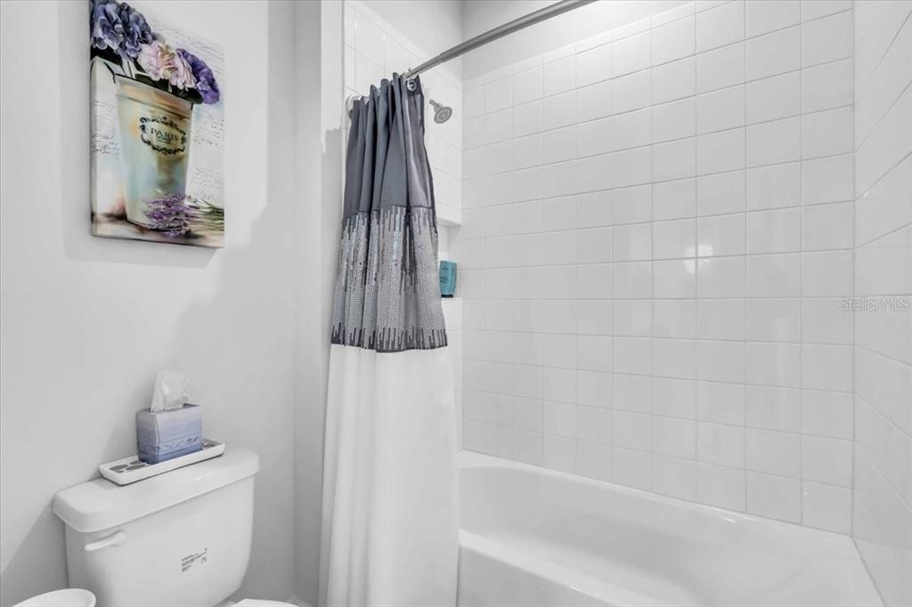 Palmetto, Florida, 34221, United States, 3 Bedrooms Bedrooms, ,2 BathroomsBathrooms,Residential,For Sale,1901922
