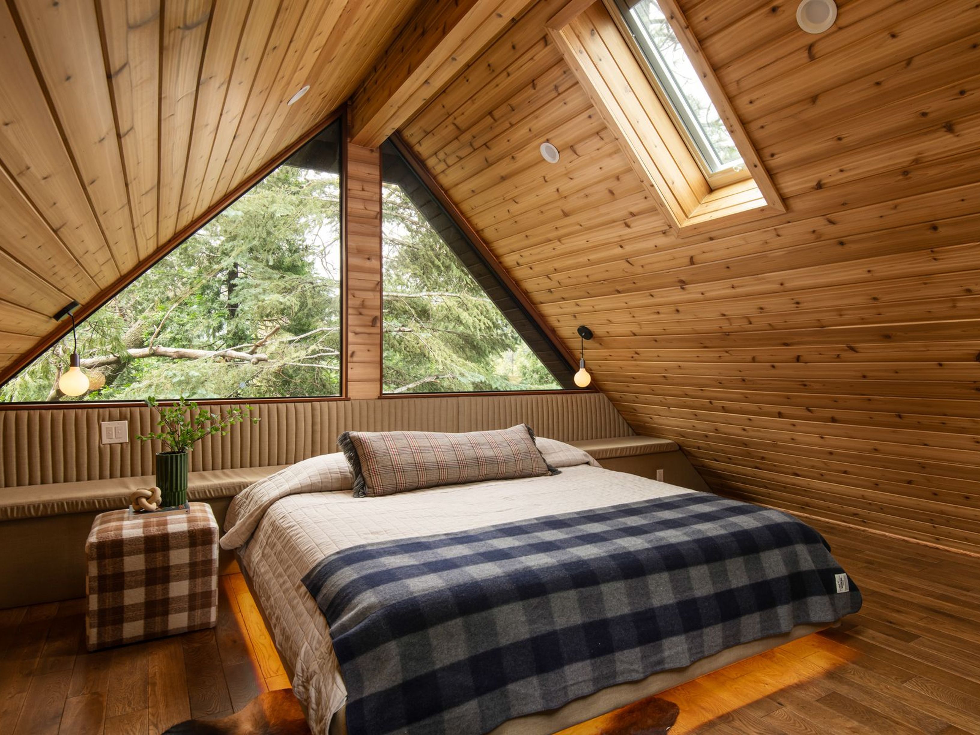  413 Cimarron Lane, Lake Arrowhead, CA 92352 - 物件實景