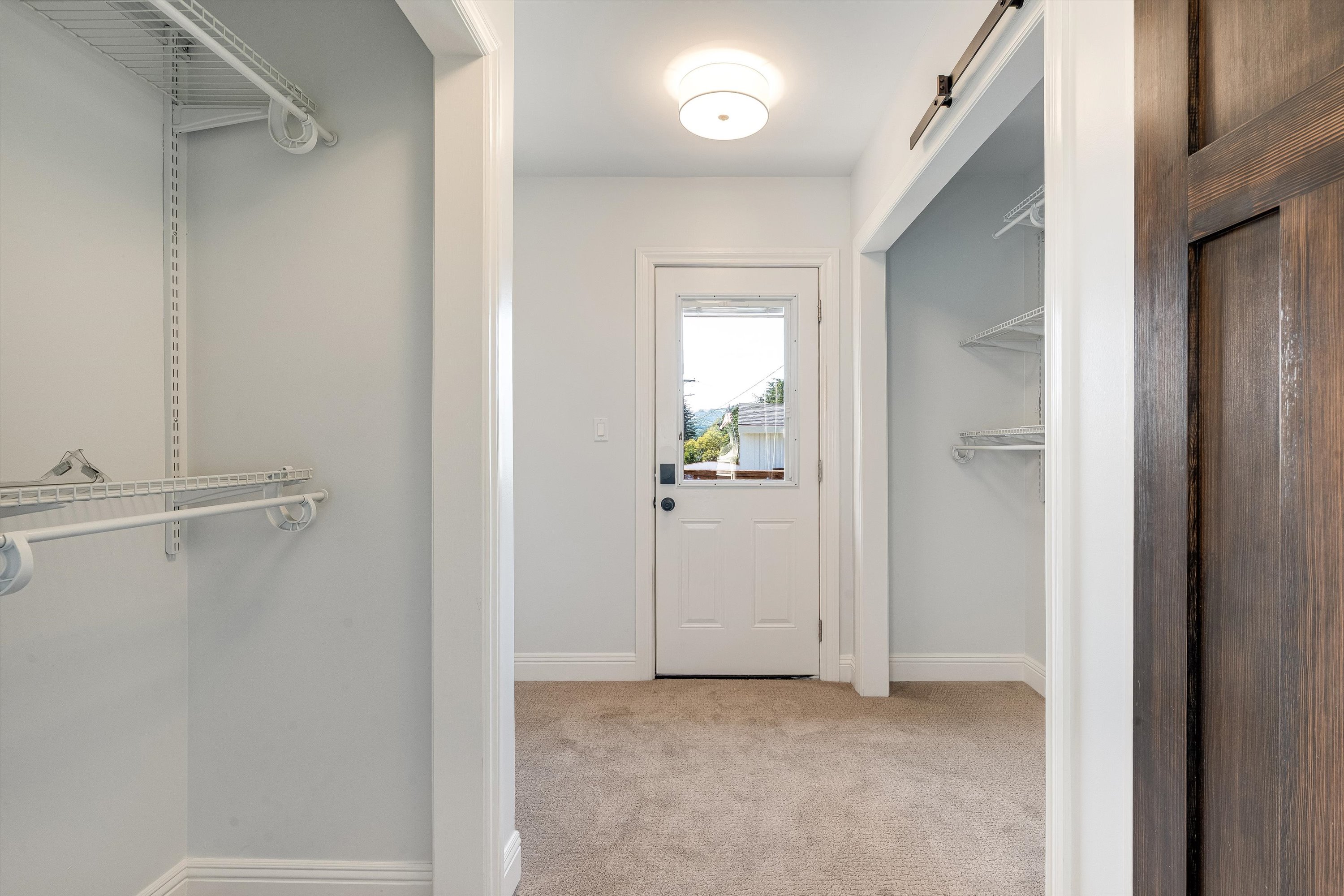  18428 4th  Avenue - 物件實景