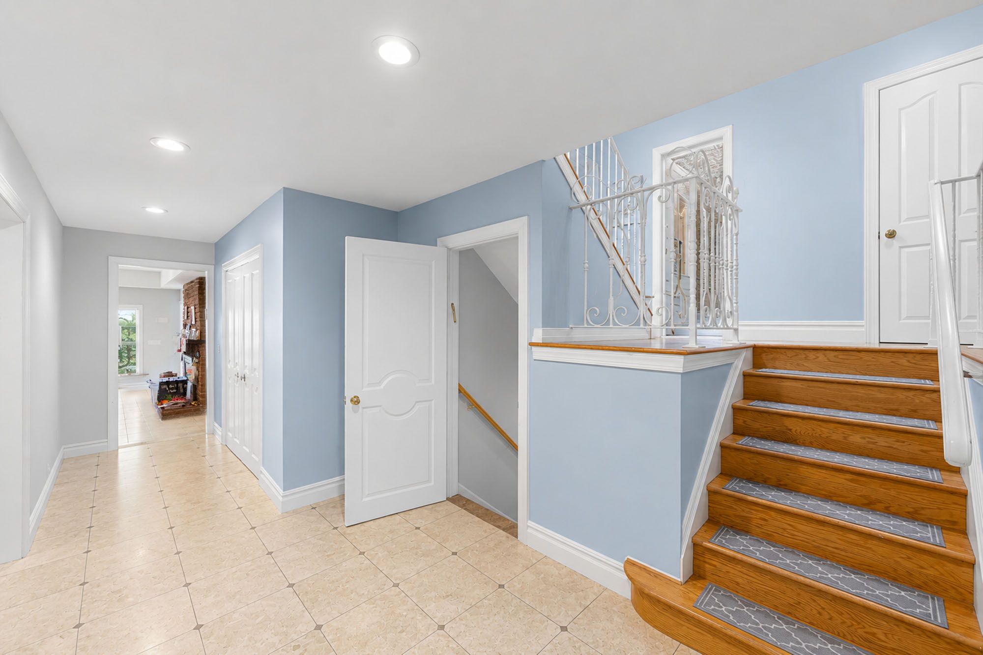  290 Dunkerhook Road, Paramus, NJ, 07652 - 物件實景