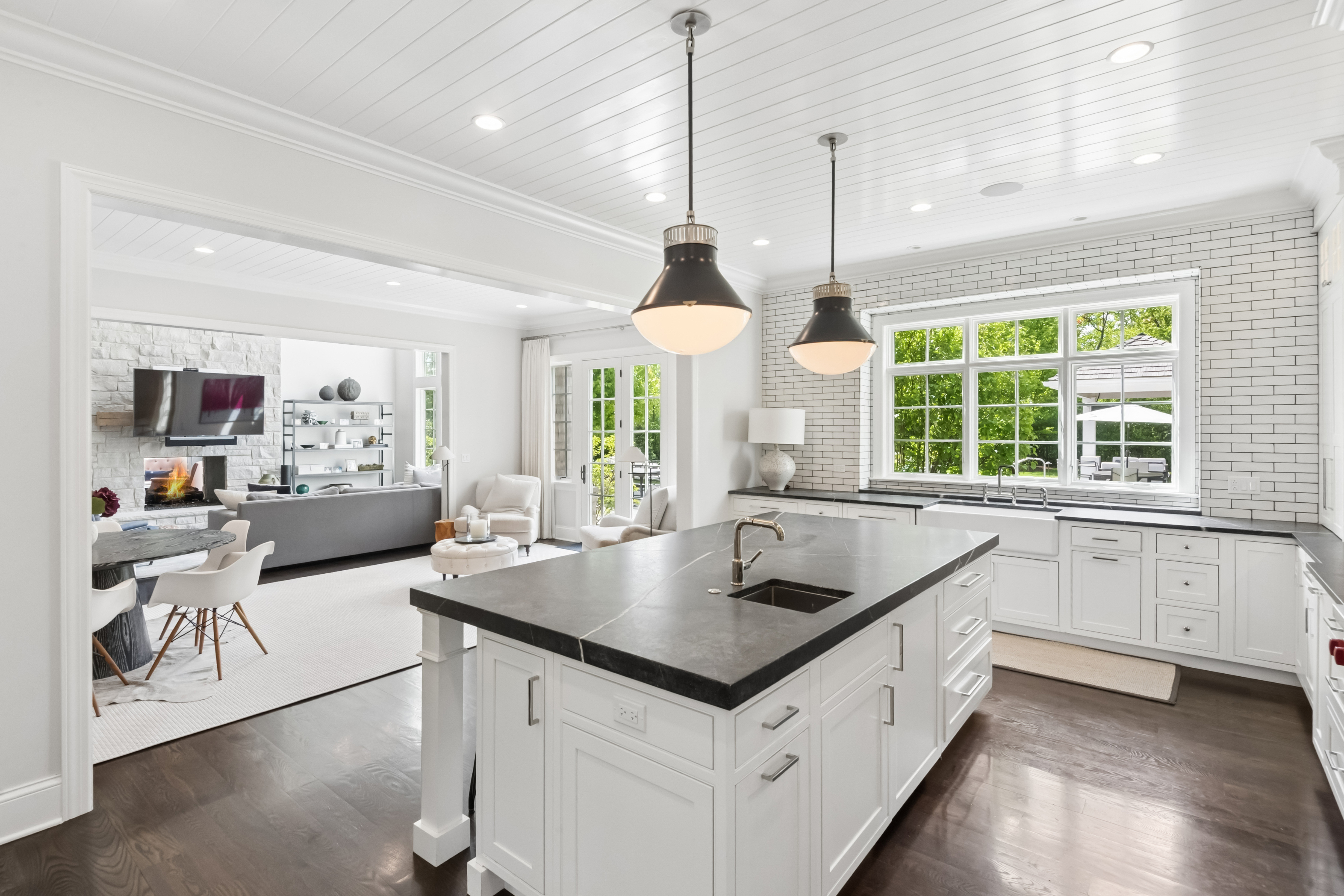 Exceptional Custom Shingle-style Residence - 物件實景