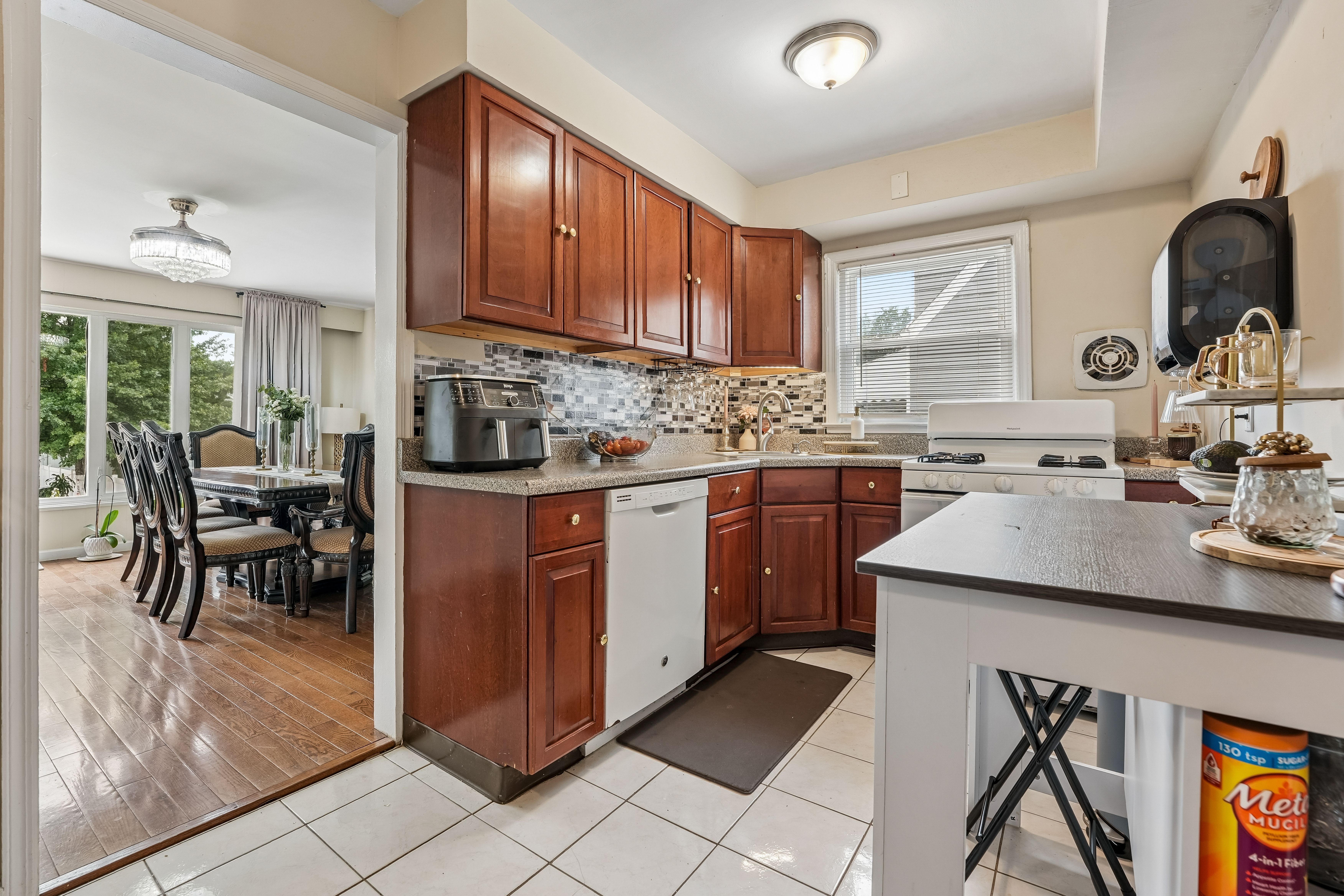 158 Charlton Avenue, Lodi, NJ 07644 - 物件實景