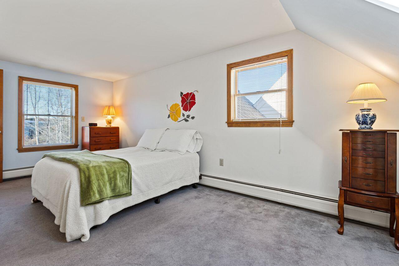 Portland, Maine, 04103, United States, 3 Bedrooms Bedrooms, ,3 BathroomsBathrooms,Residential,For Sale,1988011