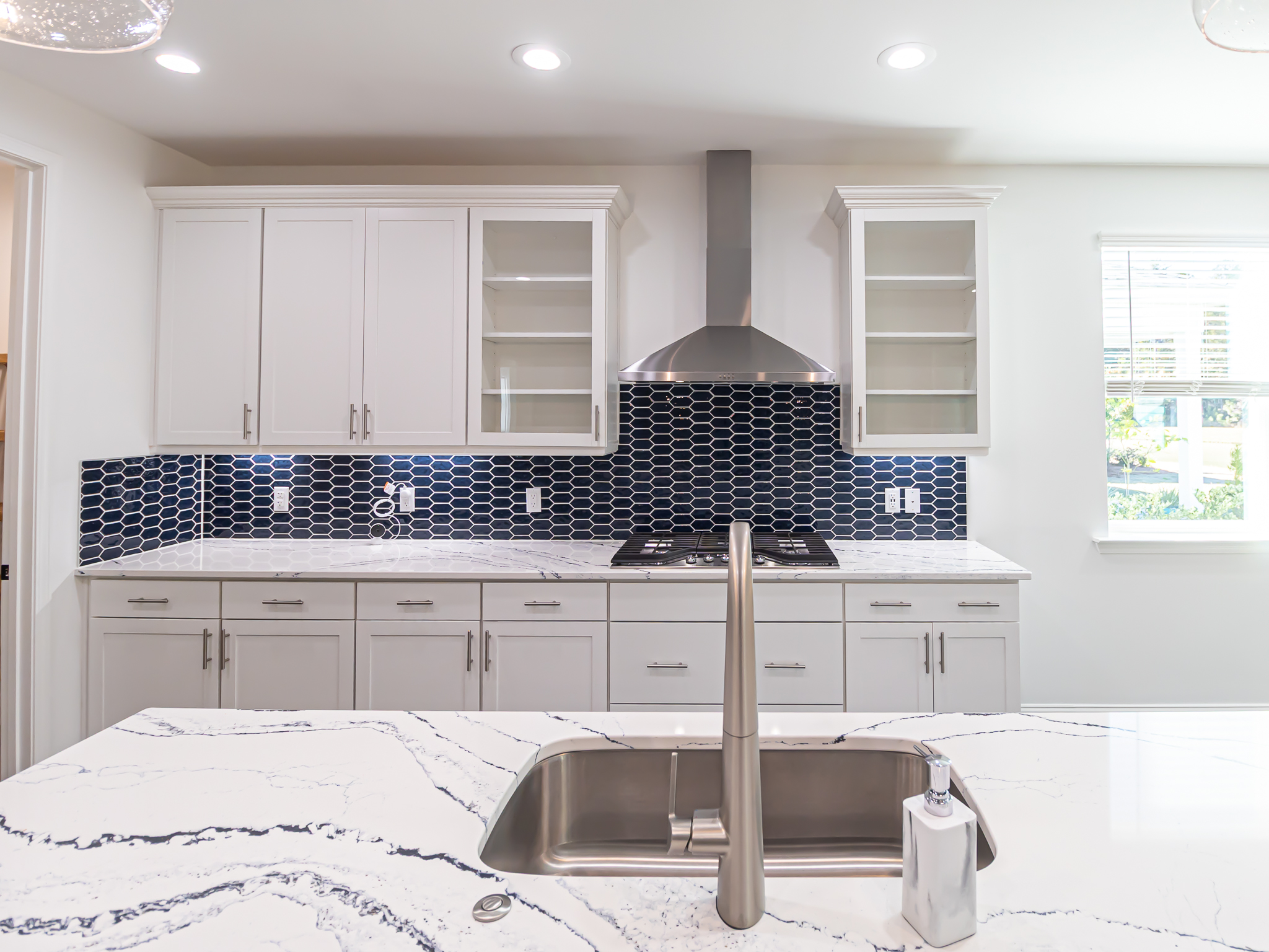 Hardeeville, South Carolina, 29927, United States, 3 Bedrooms Bedrooms, ,4 BathroomsBathrooms,Residential,For Sale,1992375