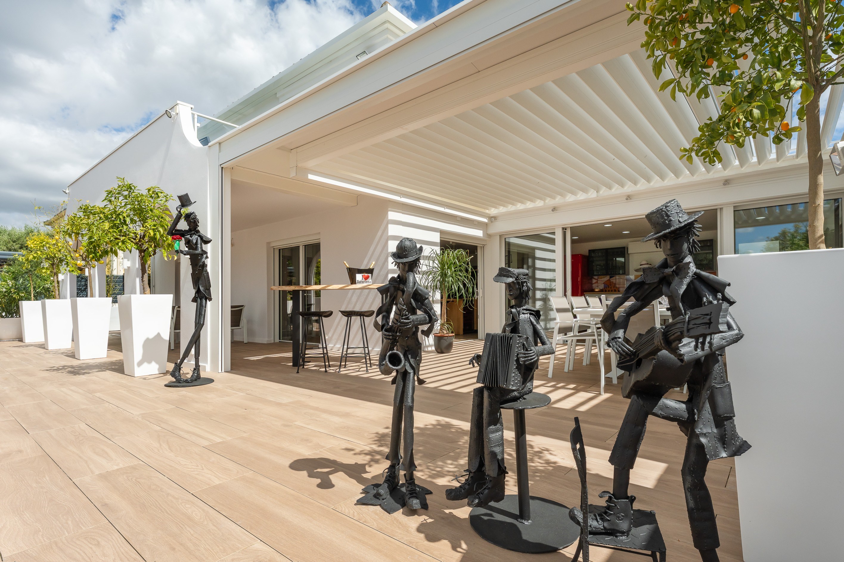  Exceptional villa in the heart of the naturist village. - 物件實景