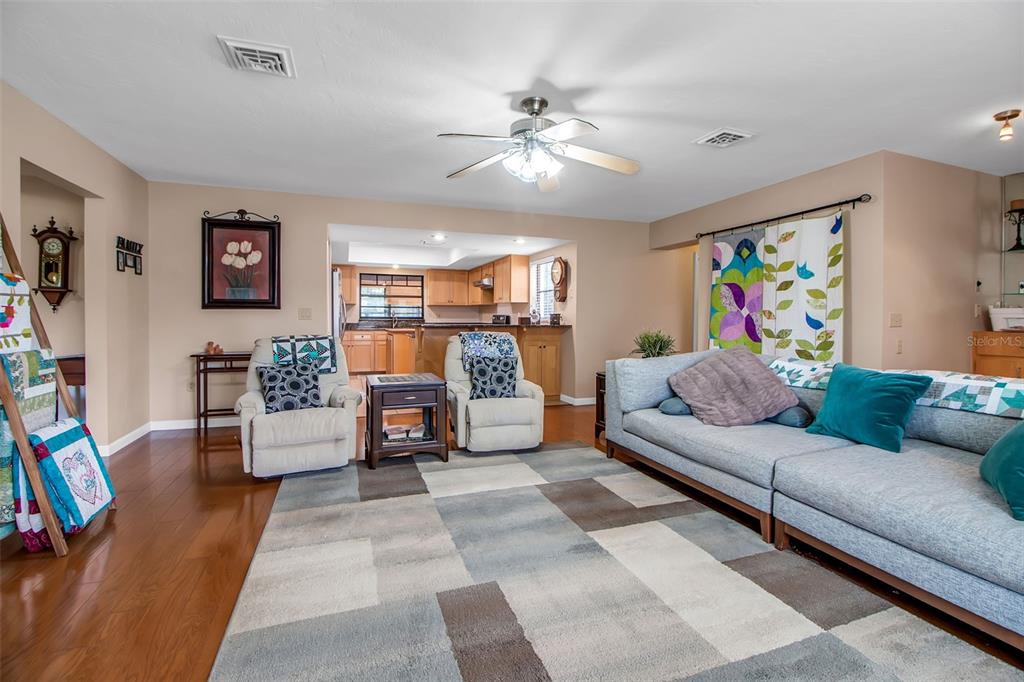 Sarasota, Florida, 34241, United States, 3 Bedrooms Bedrooms, ,3 BathroomsBathrooms,Residential,For Sale,2003137