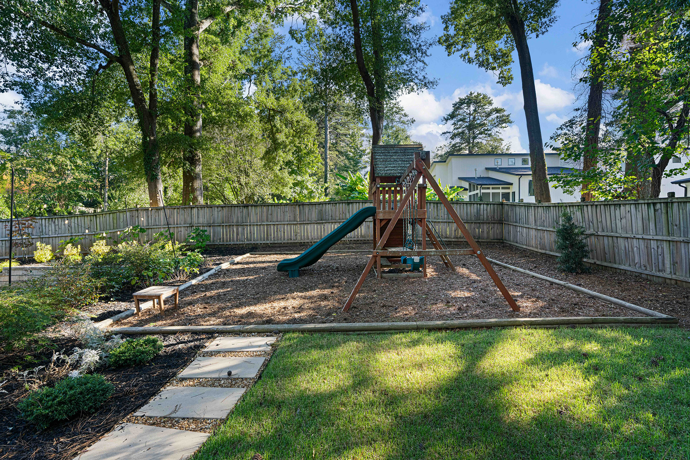  Beautifully Updated Home in Prime Decatur Location - 物件實景