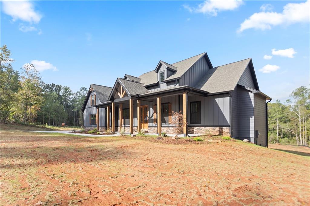 Carrollton, Georgia, 30116, United States, 4 Bedrooms Bedrooms, ,4 BathroomsBathrooms,Residential,For Sale,2001875