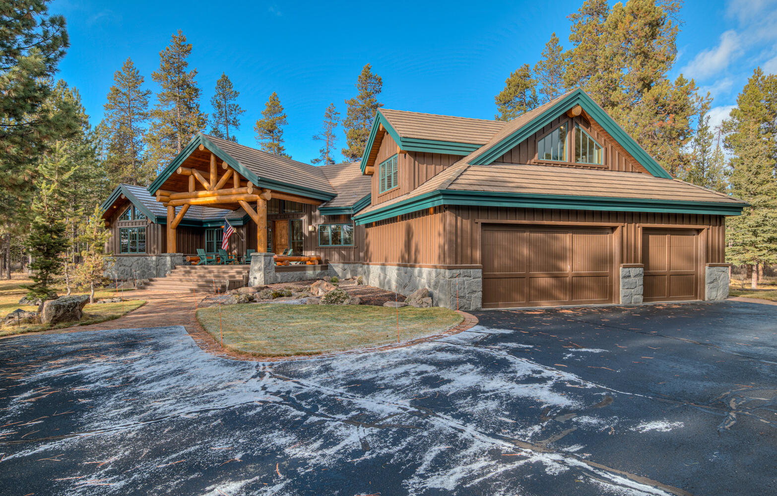 Bend, Oregon, 97707, United States, 4 Bedrooms Bedrooms, ,4 BathroomsBathrooms,Residential,For Sale,2005289