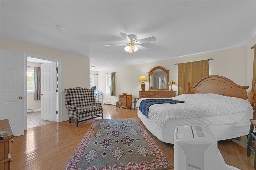 North Brookfield, Massachusetts, 01535, United States, 3 Bedrooms Bedrooms, ,3 BathroomsBathrooms,Residential,For Sale,1905631