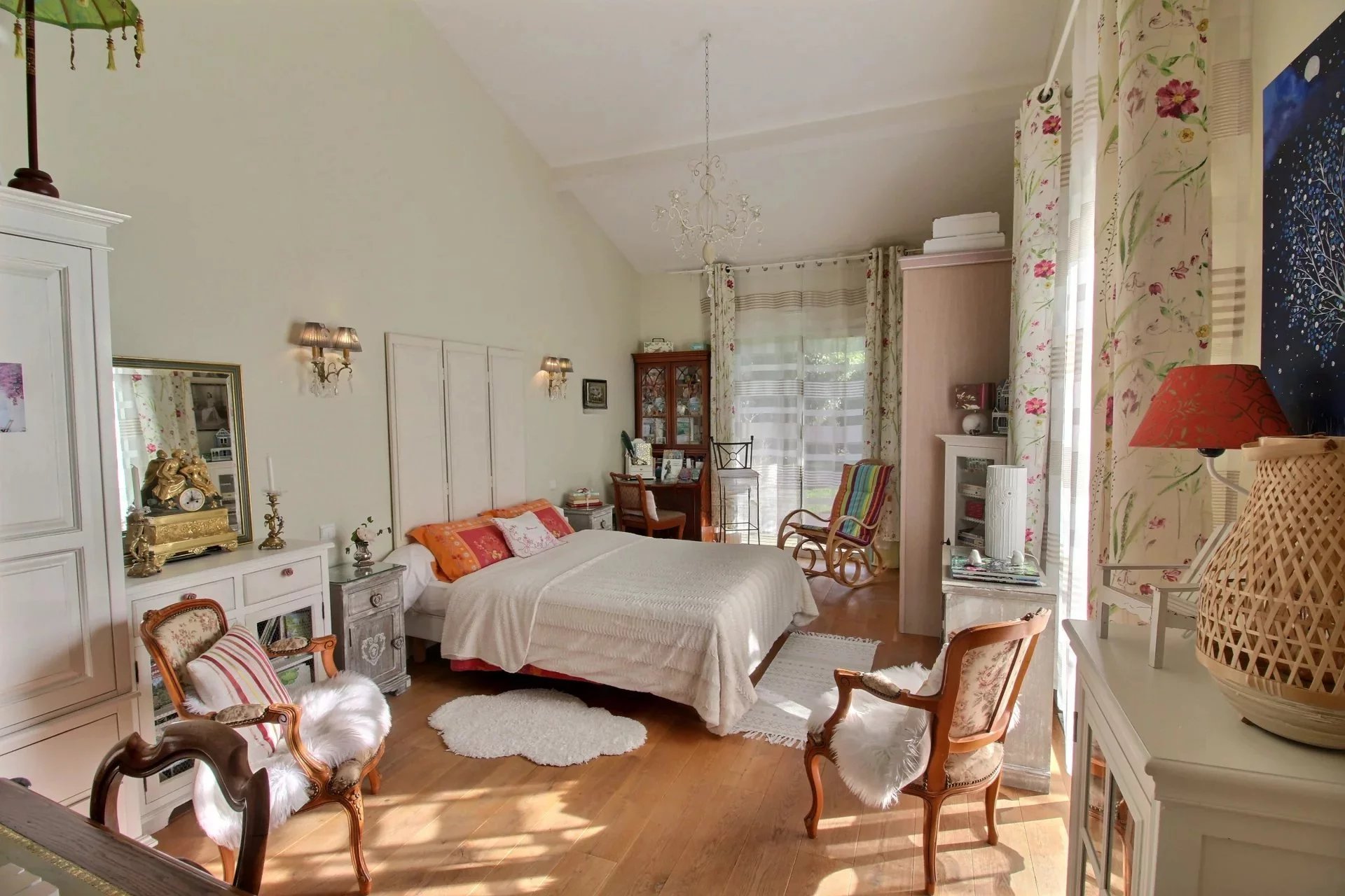 Le Barp, New Aquitaine, 33114, FR, 5 Bedrooms Bedrooms, ,7 BathroomsBathrooms,Residential,For Sale,1787405