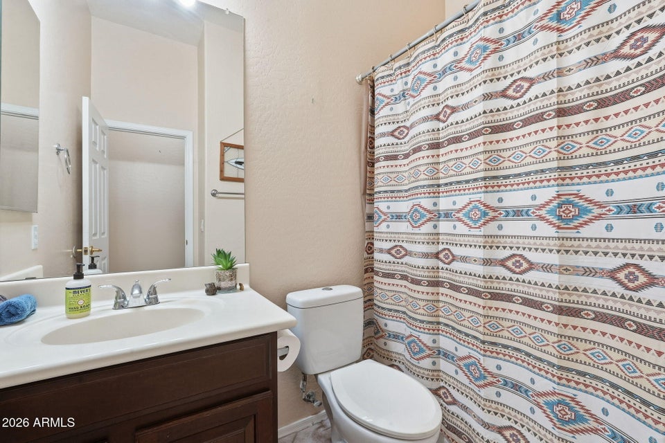 Chandler, Arizona, 85249, United States, 3 Bedrooms Bedrooms, ,2 BathroomsBathrooms,Residential,For Sale,2014017