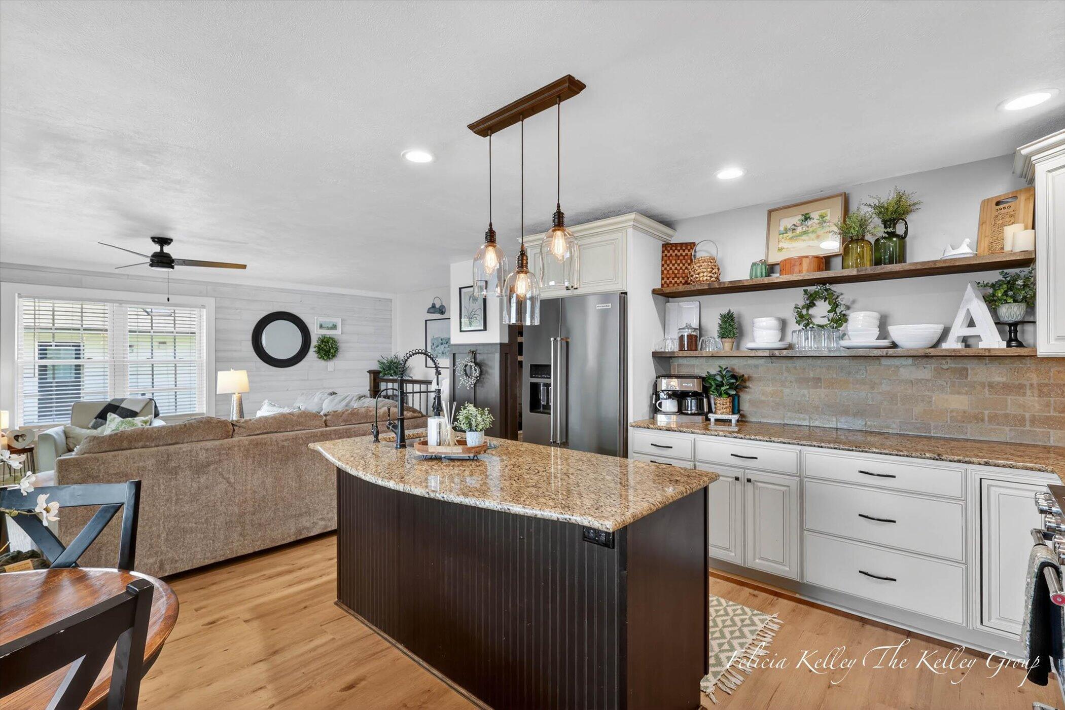 Howard City, Michigan, 49329, United States, 3 Bedrooms Bedrooms, ,1 BathroomBathrooms,Residential,For Sale,2048764