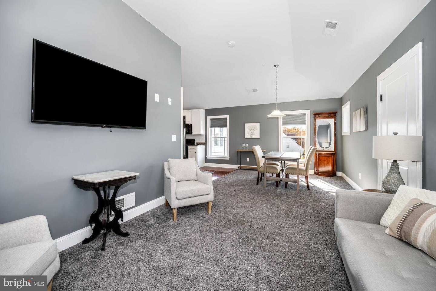 Queenstown, Maryland, 21658, United States, 5 Bedrooms Bedrooms, ,5 BathroomsBathrooms,Residential,For Sale,1988334