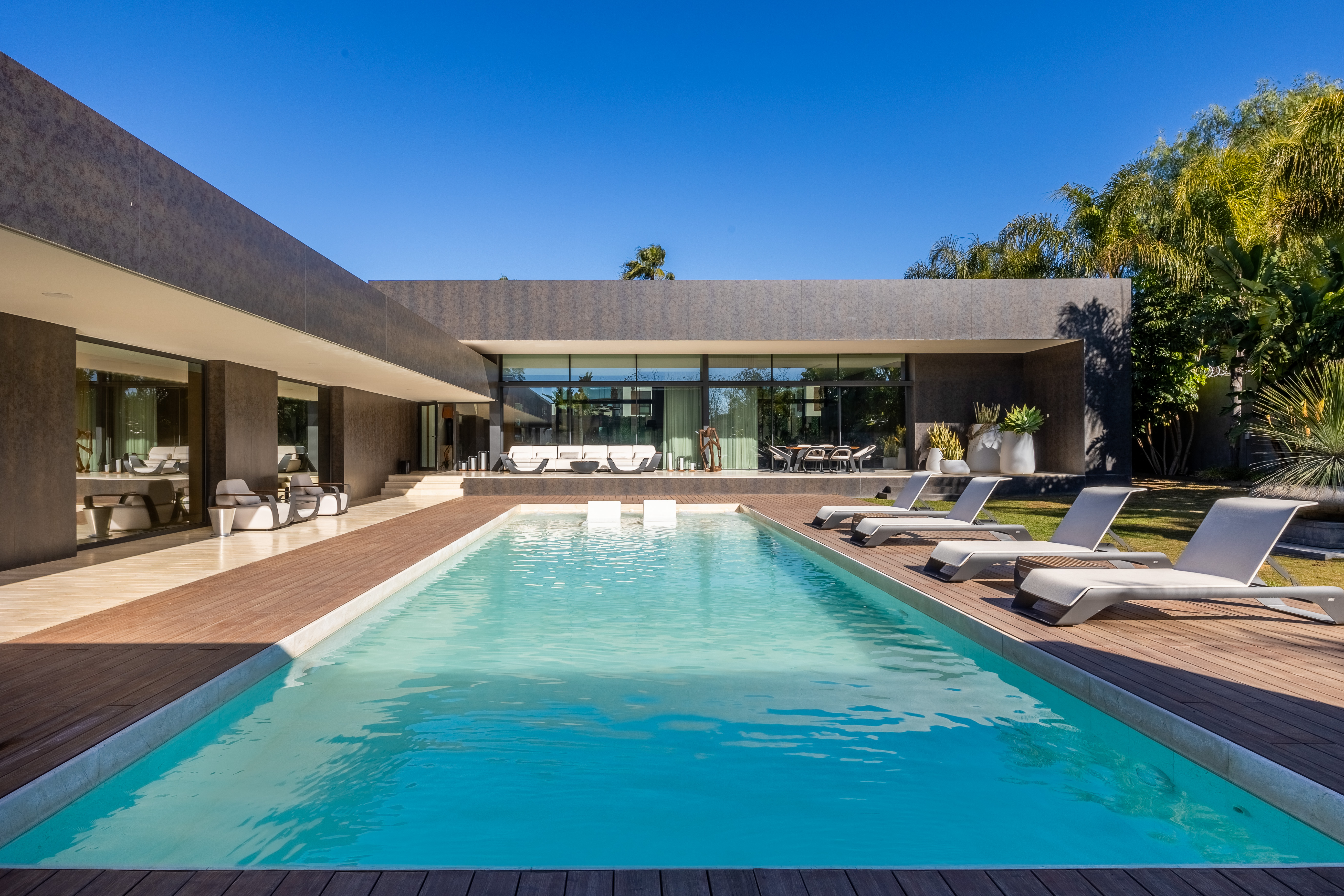  Luxury Single-Storey Independent Chalet in Dos Hermanas, Seville. - 物件實景