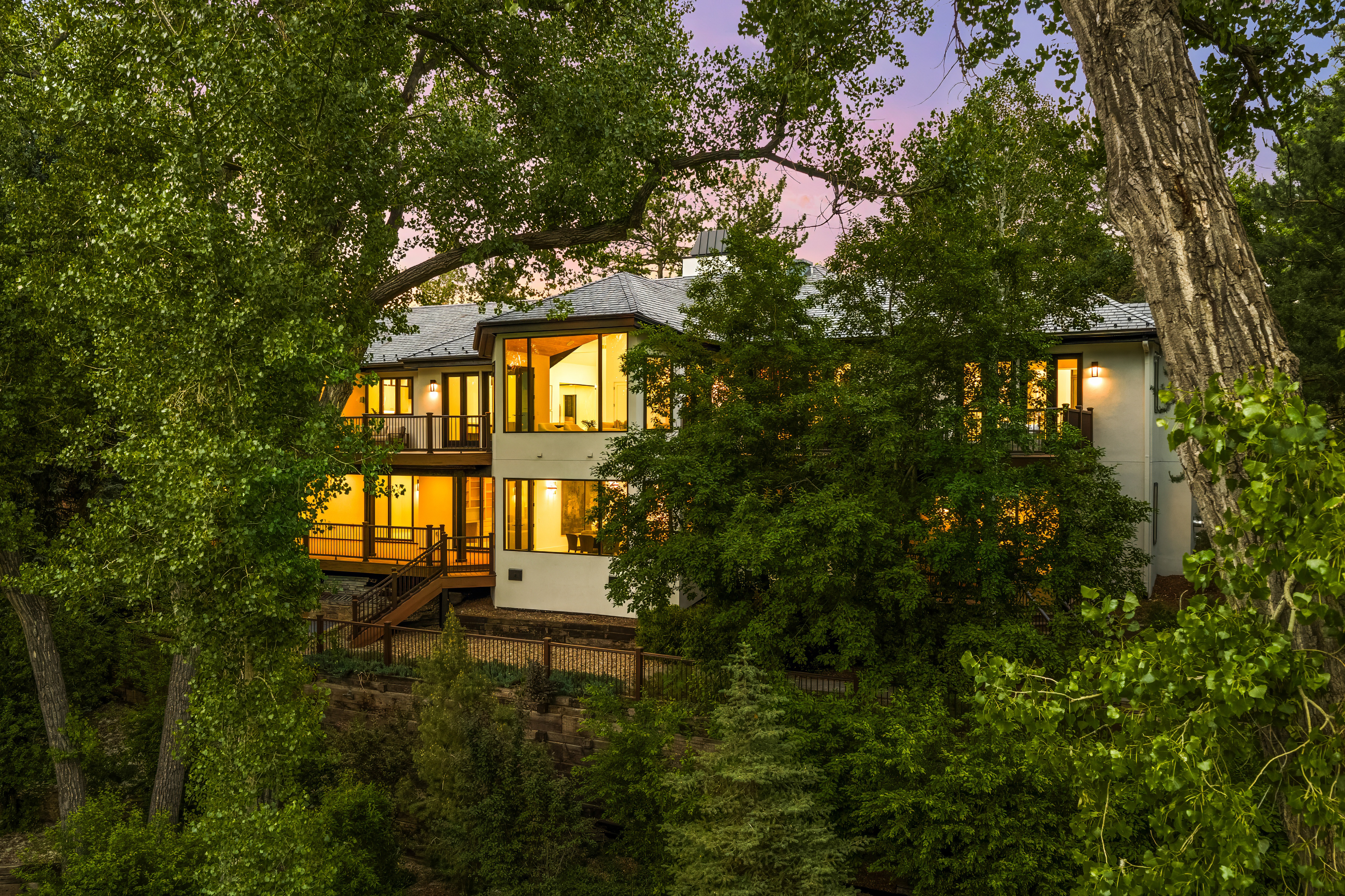  Elevated high above Woodie Hollow Park with Direct Mountain Views - 物件實景