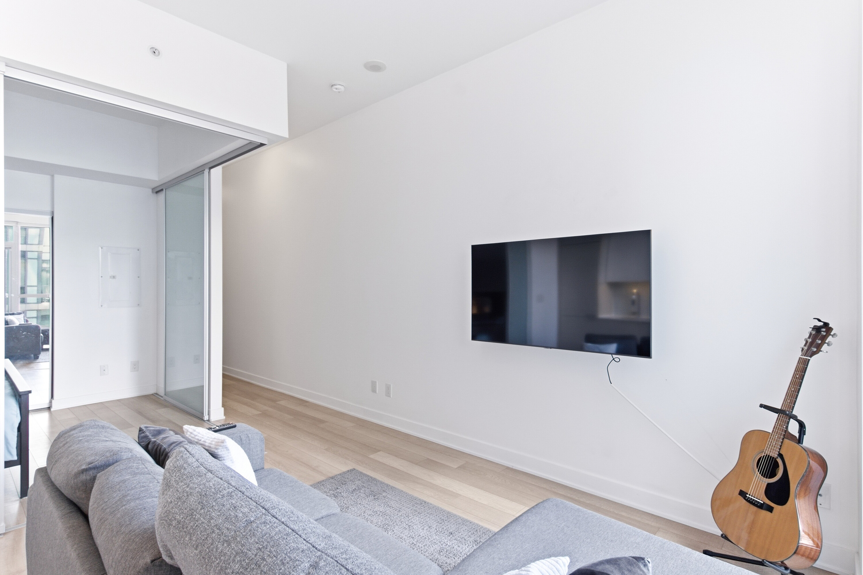  210 Simcoe Street - 物件實景