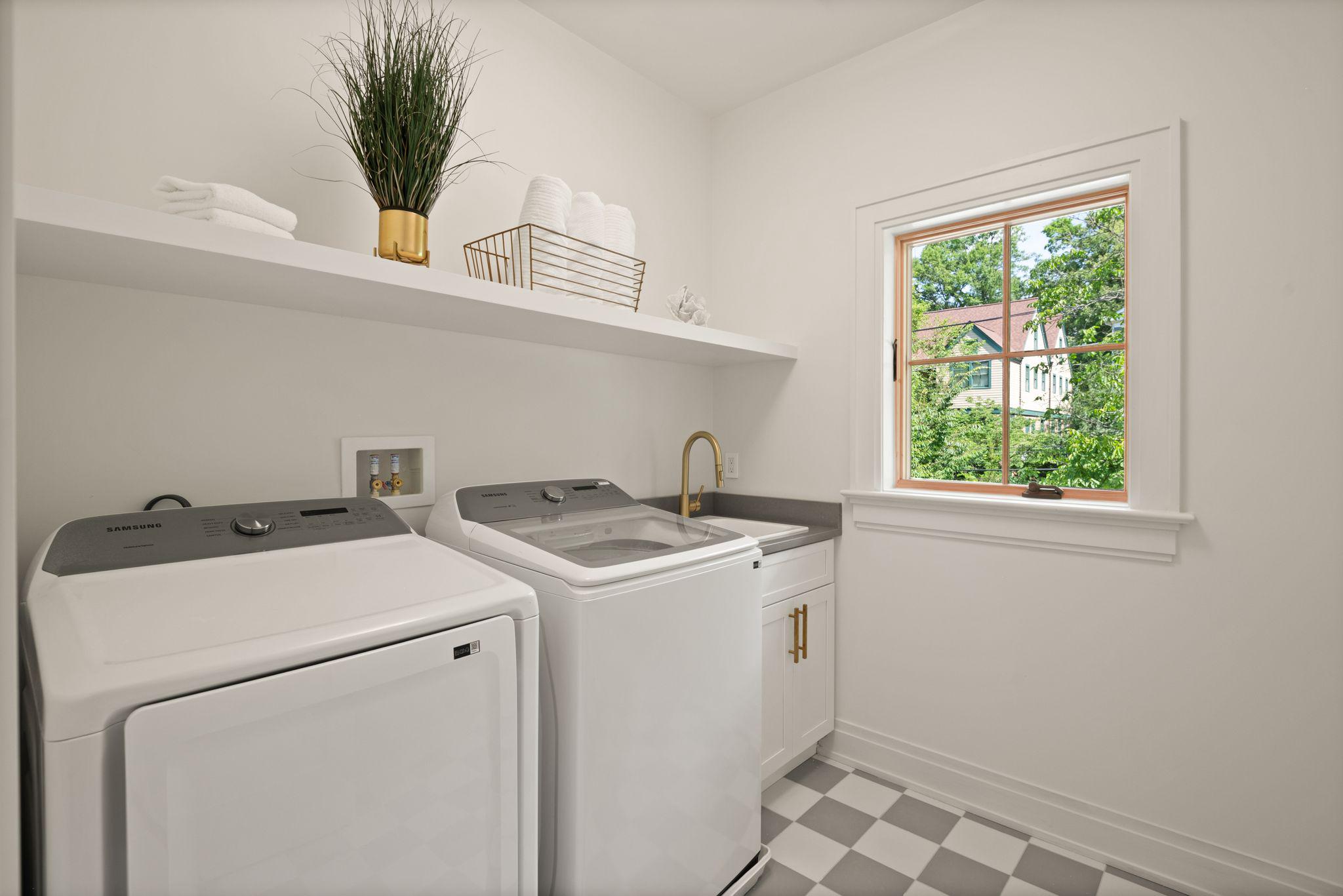  5022 Cathedral Avenue NW, Washington, DC, 20016 - 物件實景
