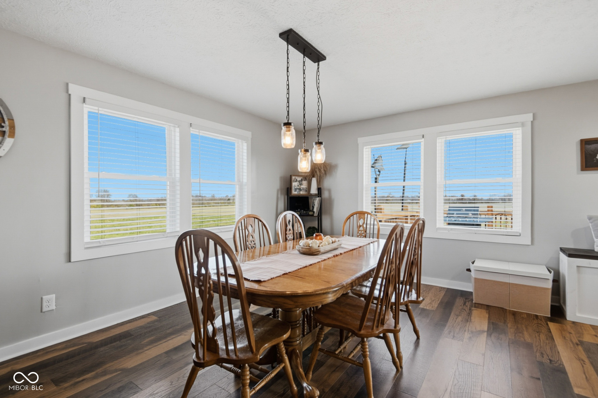 Edinburgh, Indiana, 46124, United States, 3 Bedrooms Bedrooms, ,2 BathroomsBathrooms,Residential,For Sale,1994228