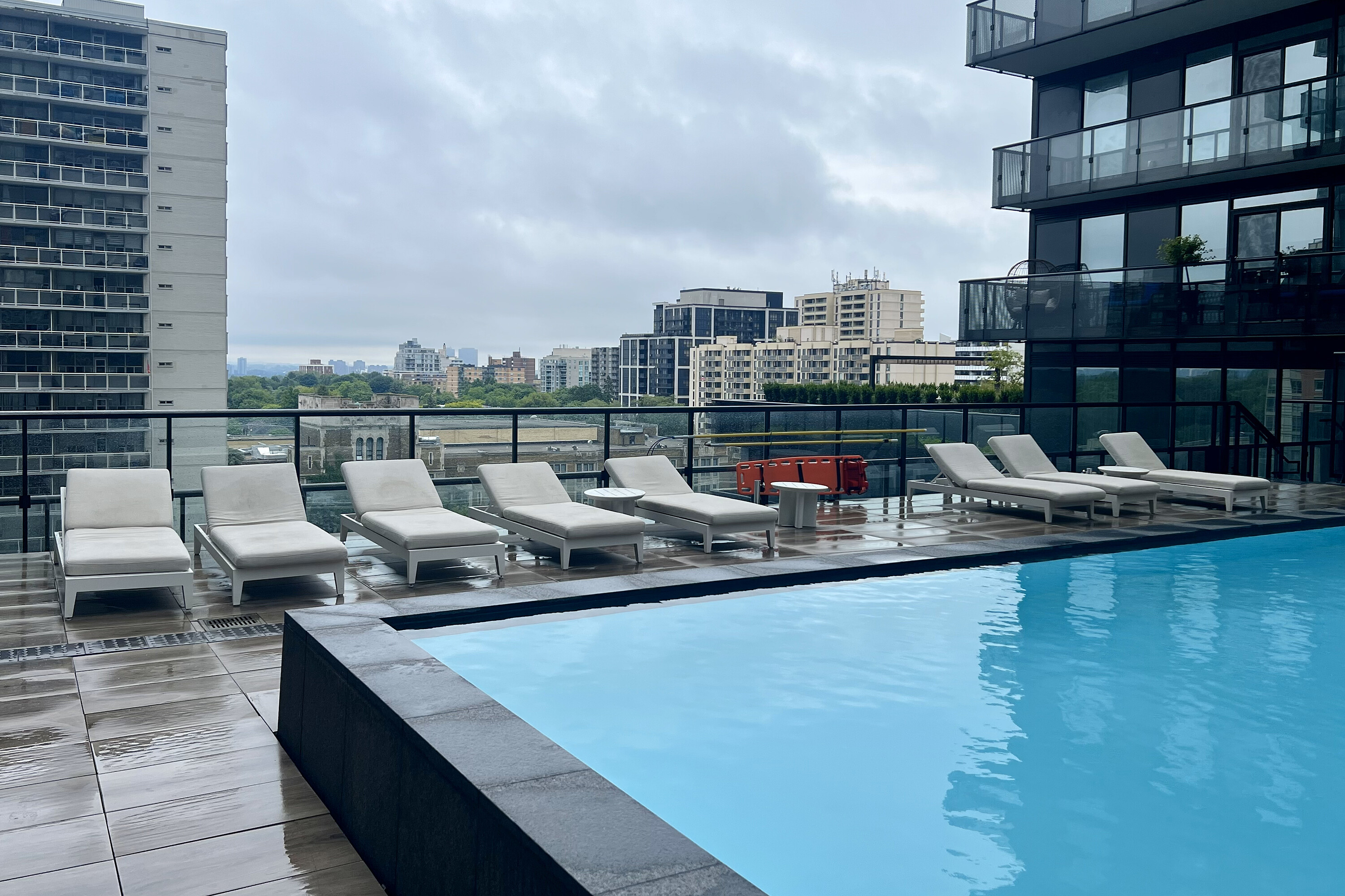  Line 5 Condos - 物件實景