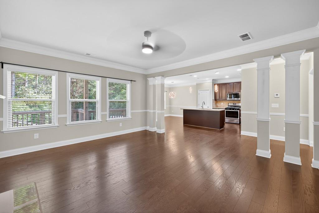 Canton, Georgia, 30114, United States, 5 Bedrooms Bedrooms, ,4 BathroomsBathrooms,Residential,For Sale,1941044