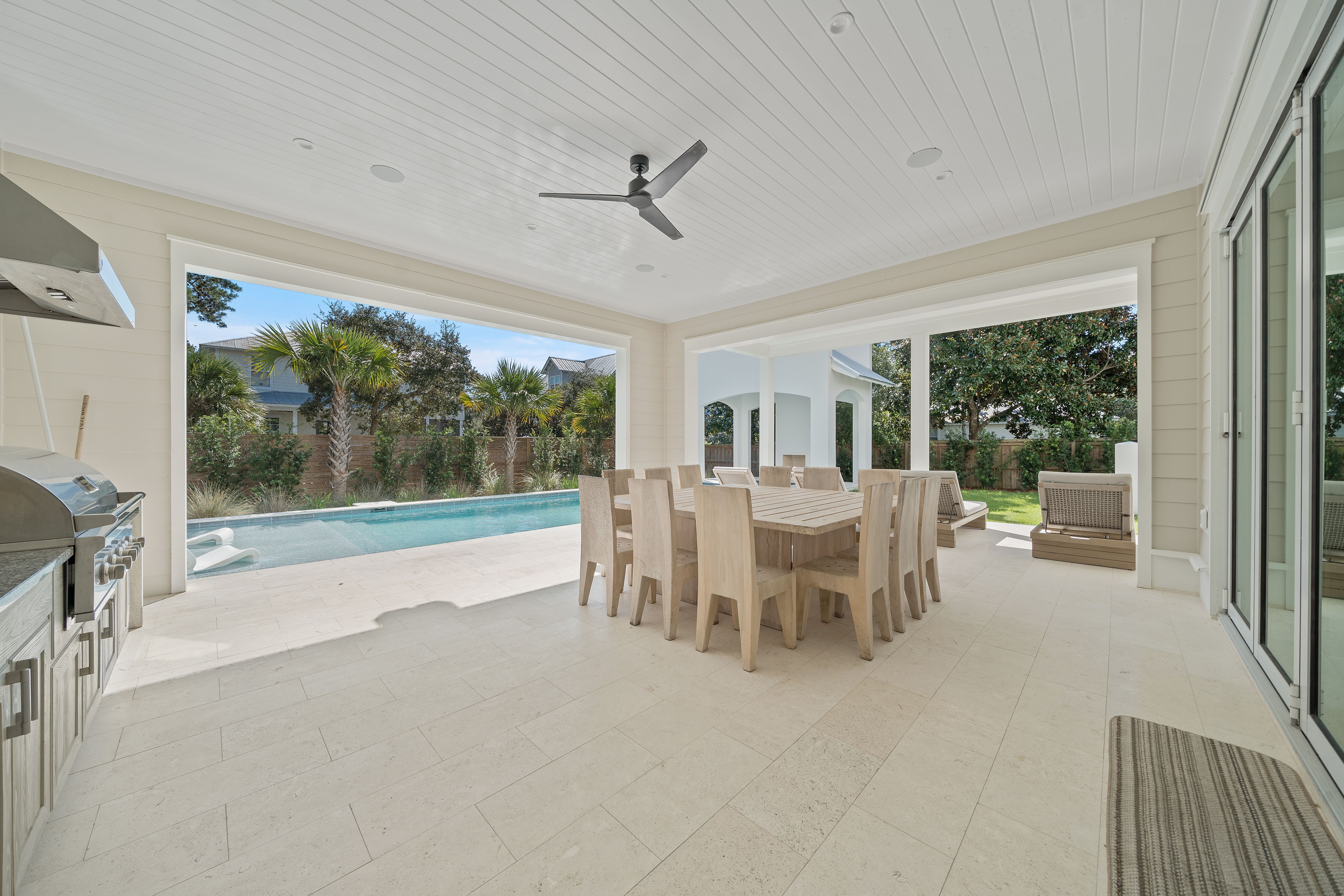 Gulf Serenity  Newer-Construction 8-Bedroom Luxury Home with Rooftop Terrace - 物件實景