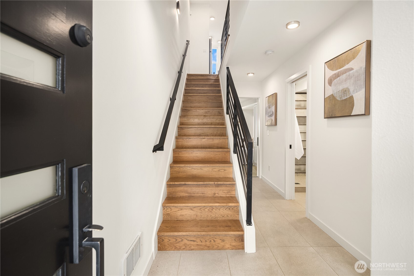 Seattle, Washington, 98115, United States, 3 Bedrooms Bedrooms, ,Residential,For Sale,1926202