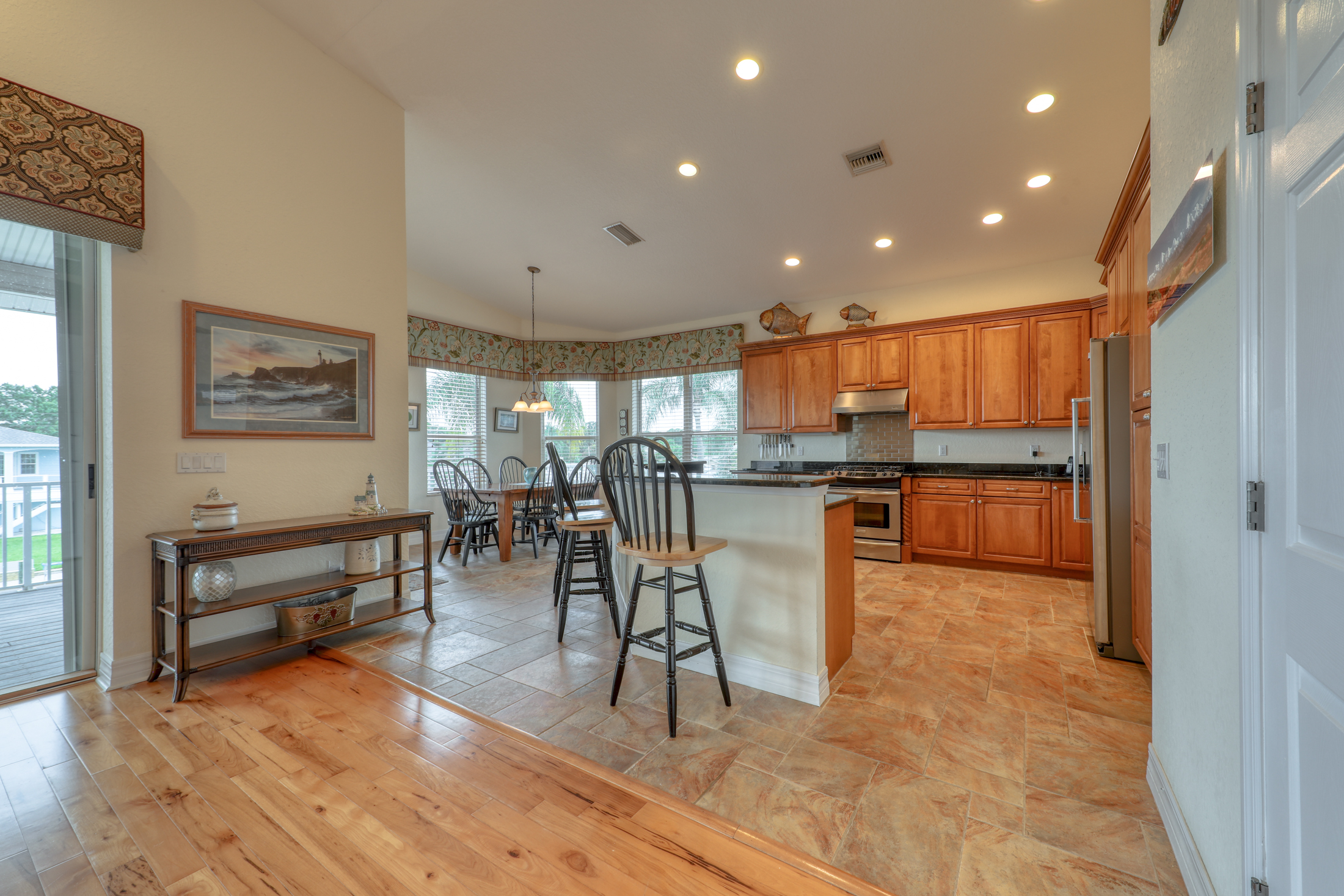 356 WESTWINDS DRIVE, Palm Harbor, Florida, 34683, United States, 3 Bedrooms Bedrooms, ,4 BathroomsBathrooms,Residential,For Sale,356 WESTWINDS DRIVE,1134606