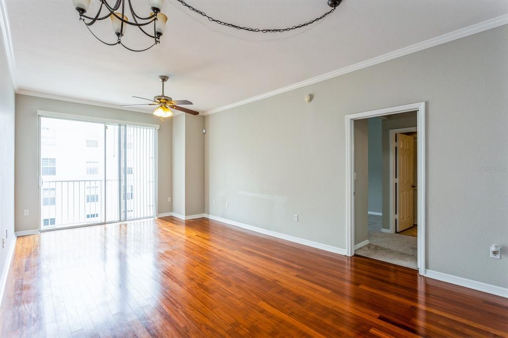 Tampa, Florida, 33602, United States, 2 Bedrooms Bedrooms, ,2 BathroomsBathrooms,Residential,For Sale,1901448