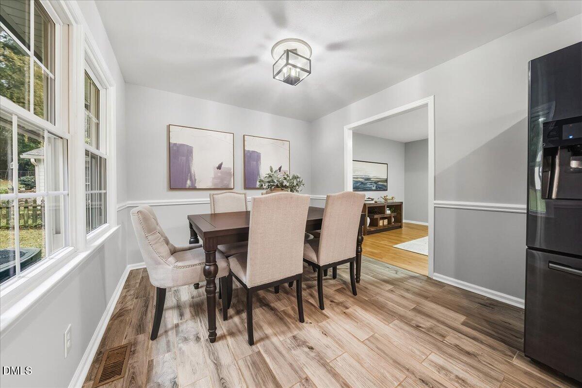 Raleigh, North Carolina, 27609, United States, 3 Bedrooms Bedrooms, ,3 BathroomsBathrooms,Residential,For Sale,1954516