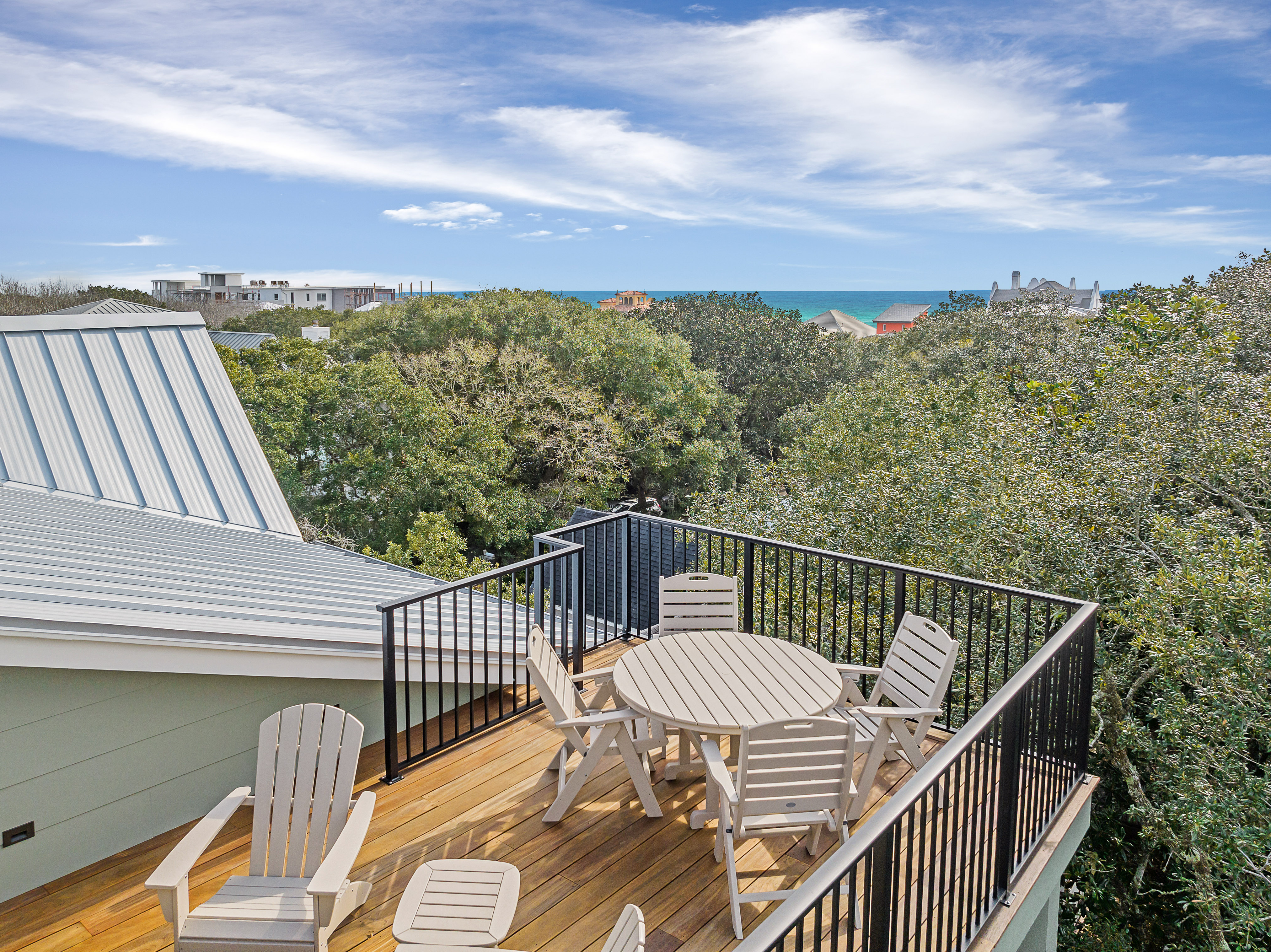  Legacy Property Steps to the Gulf with Elevator, Pool and Rooftop Entertaining - 物件實景