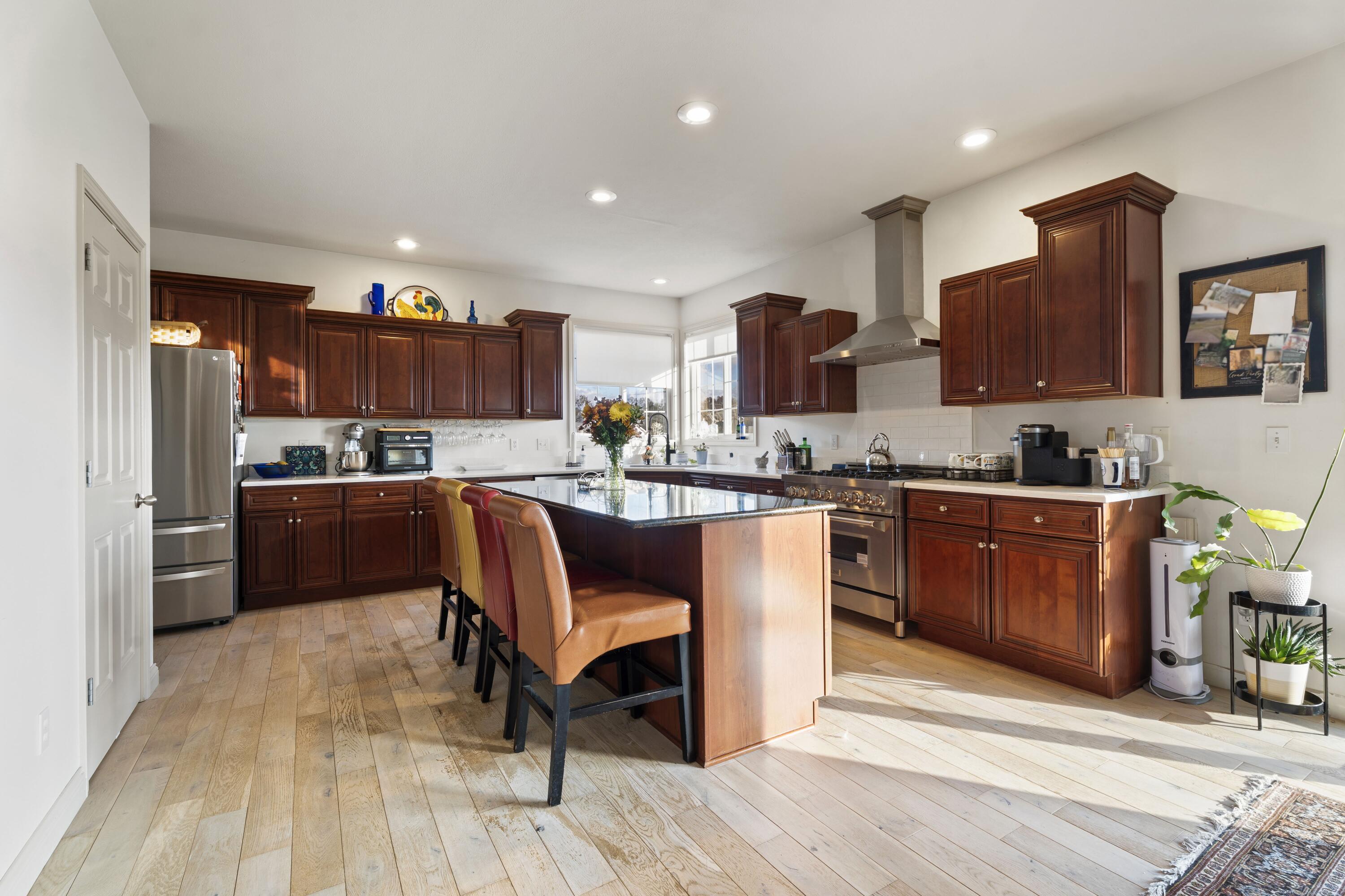 Berrien Springs, Michigan, 49103, United States, 6 Bedrooms Bedrooms, ,4 BathroomsBathrooms,Residential,For Sale,2005382