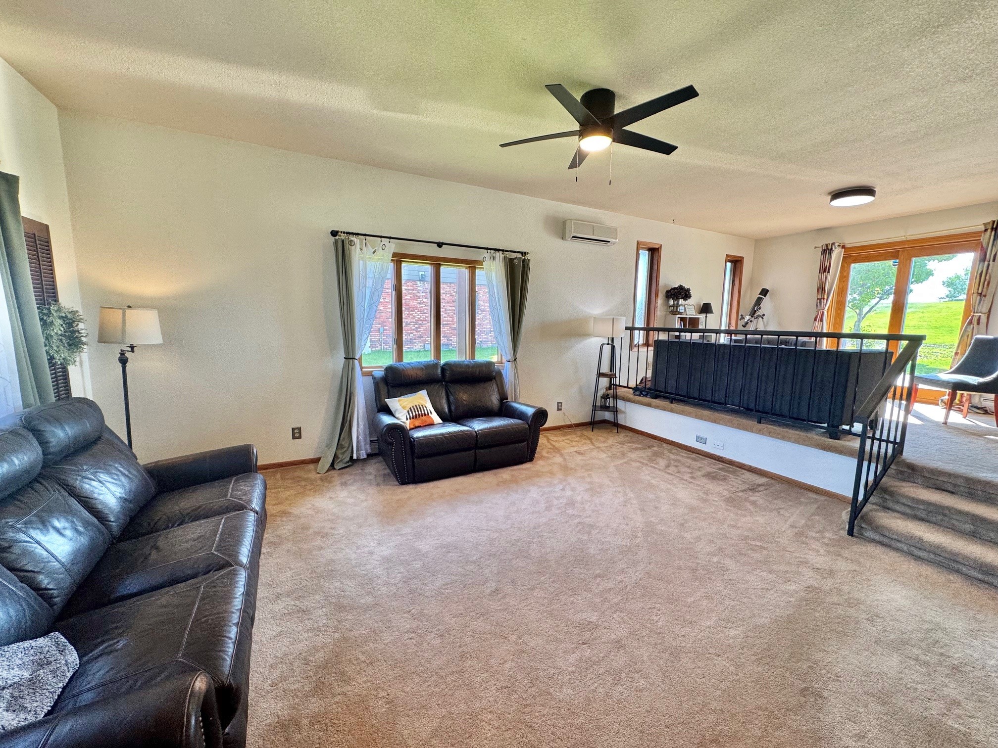Helena, Montana, 59601, United States, 5 Bedrooms Bedrooms, ,4 BathroomsBathrooms,Residential,For Sale,1899744
