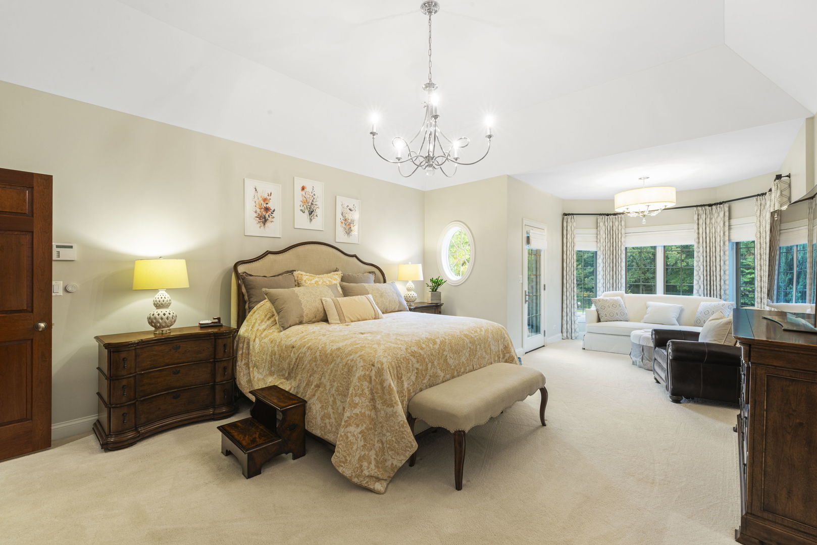 Batavia, Illinois, 60510, United States, 4 Bedrooms Bedrooms, ,6 BathroomsBathrooms,Residential,For Sale,1988116