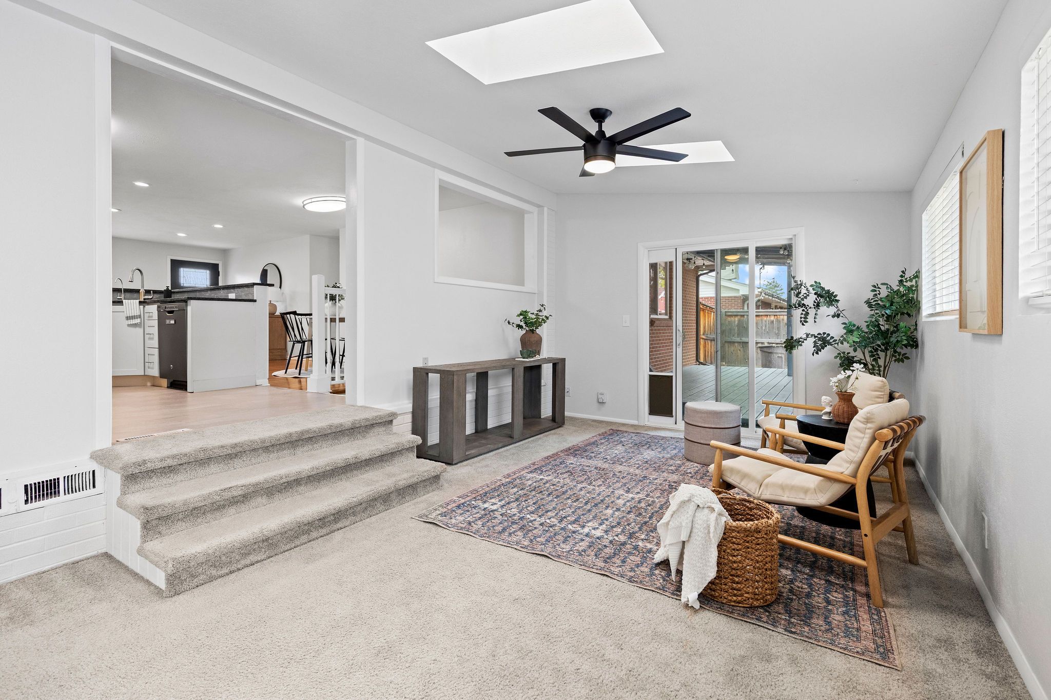  Beautifully Updated and Ideally Located Near Belmar and O’Kane Park - 物件實景