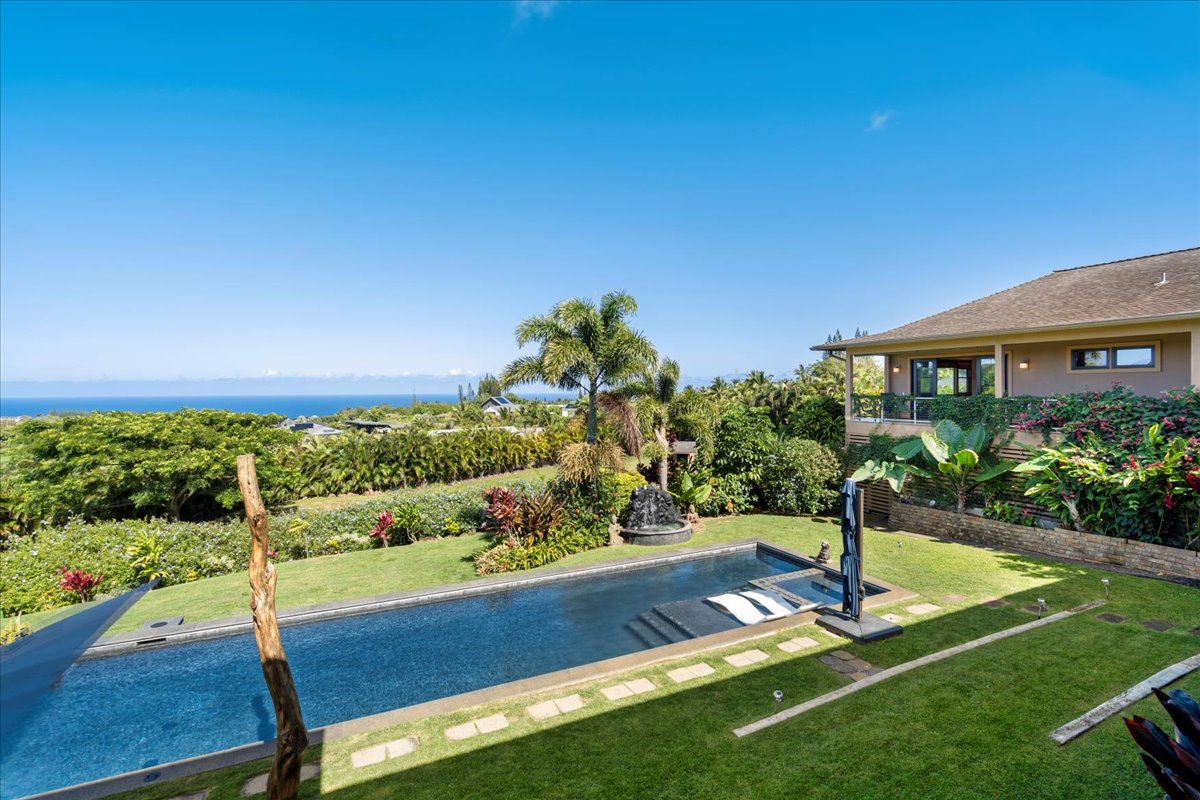 Haiku, Hawaii, 96708, United States, 4 Bedrooms Bedrooms, ,3 BathroomsBathrooms,Residential,For Sale,2002523