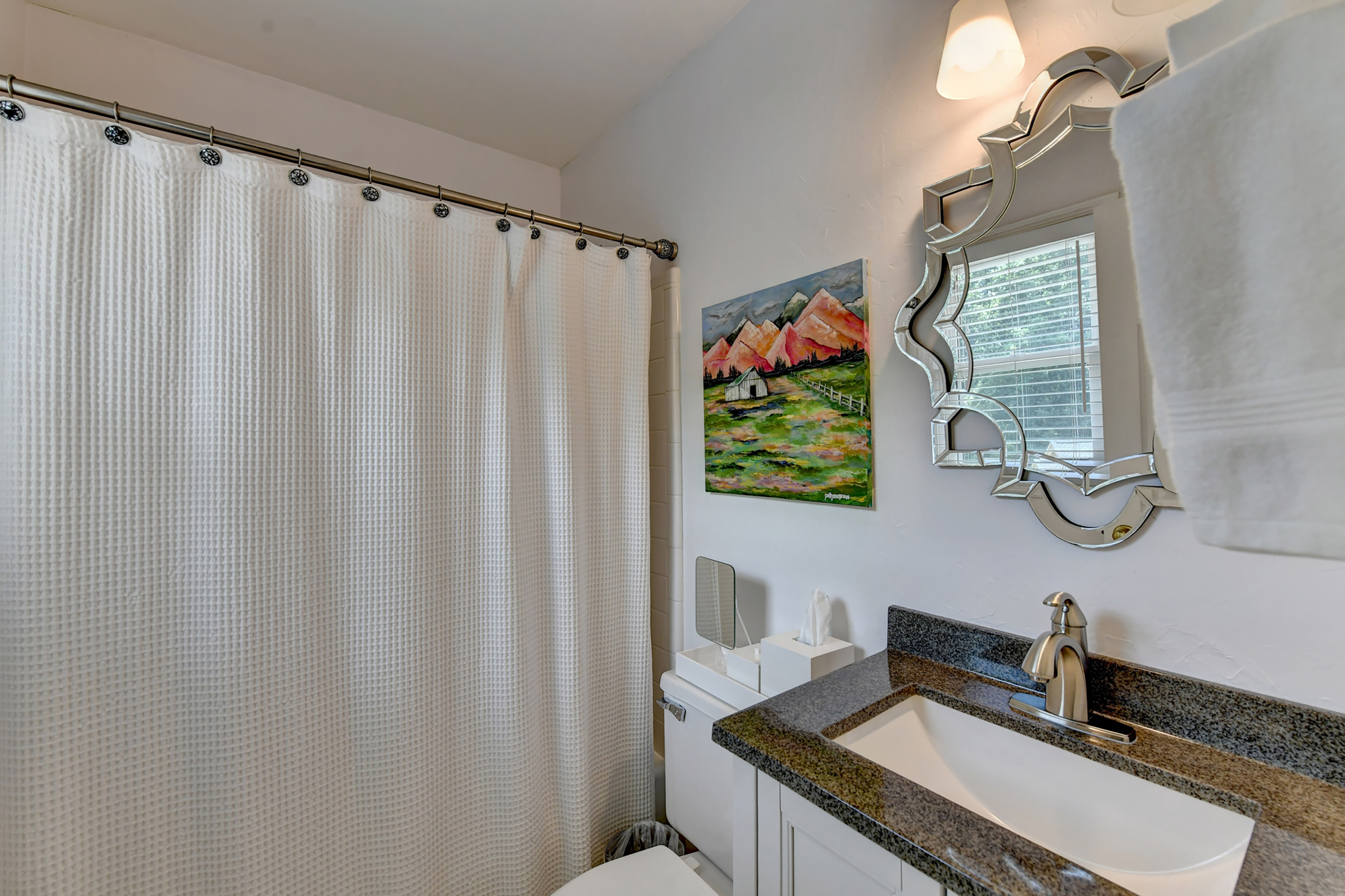  Lovely End-Unit Townhome in Roswell - 物件實景