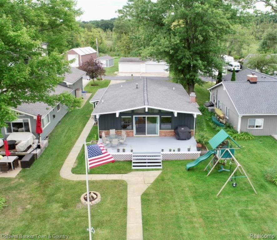 Whitmore Lake, Michigan, 48189, United States, 3 Bedrooms Bedrooms, ,2 BathroomsBathrooms,Residential,For Sale,1925473